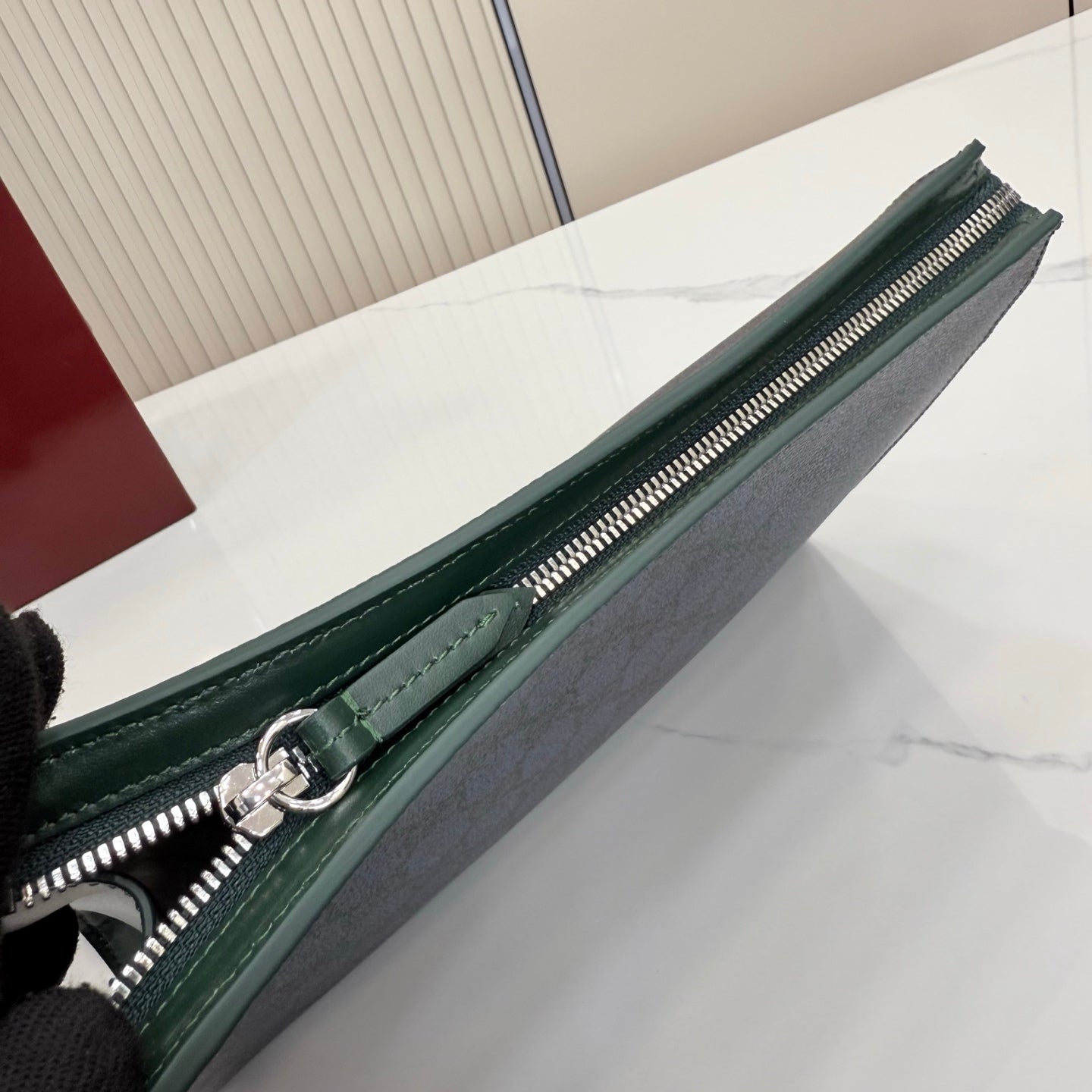 Clutch bag