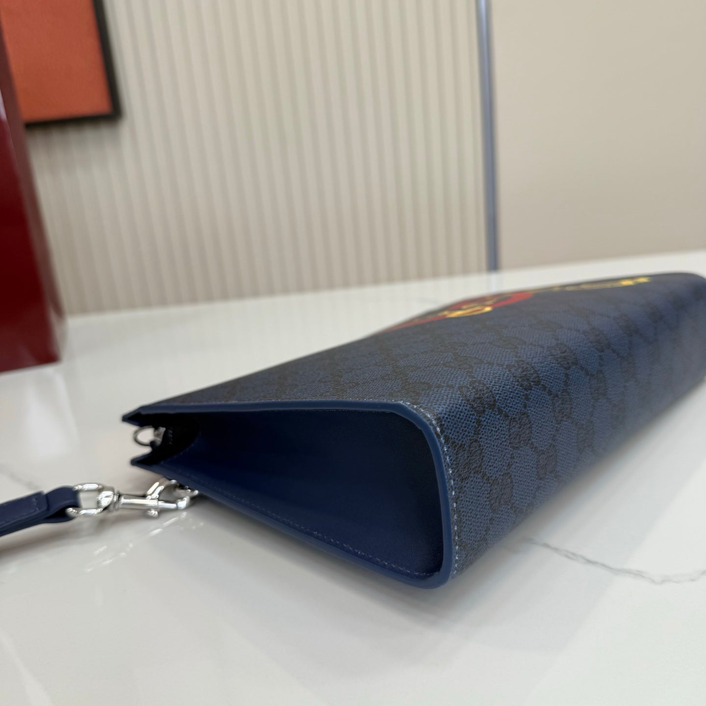 Clutch bag