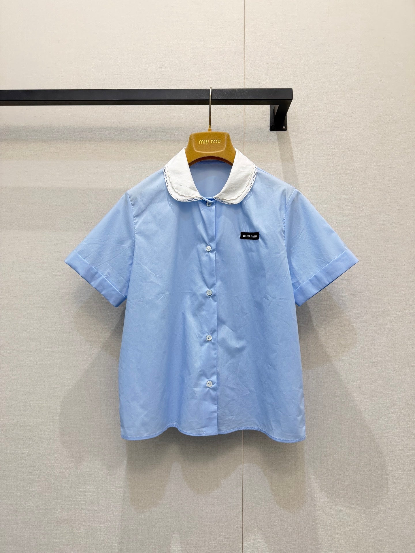 Short sleeve shirt