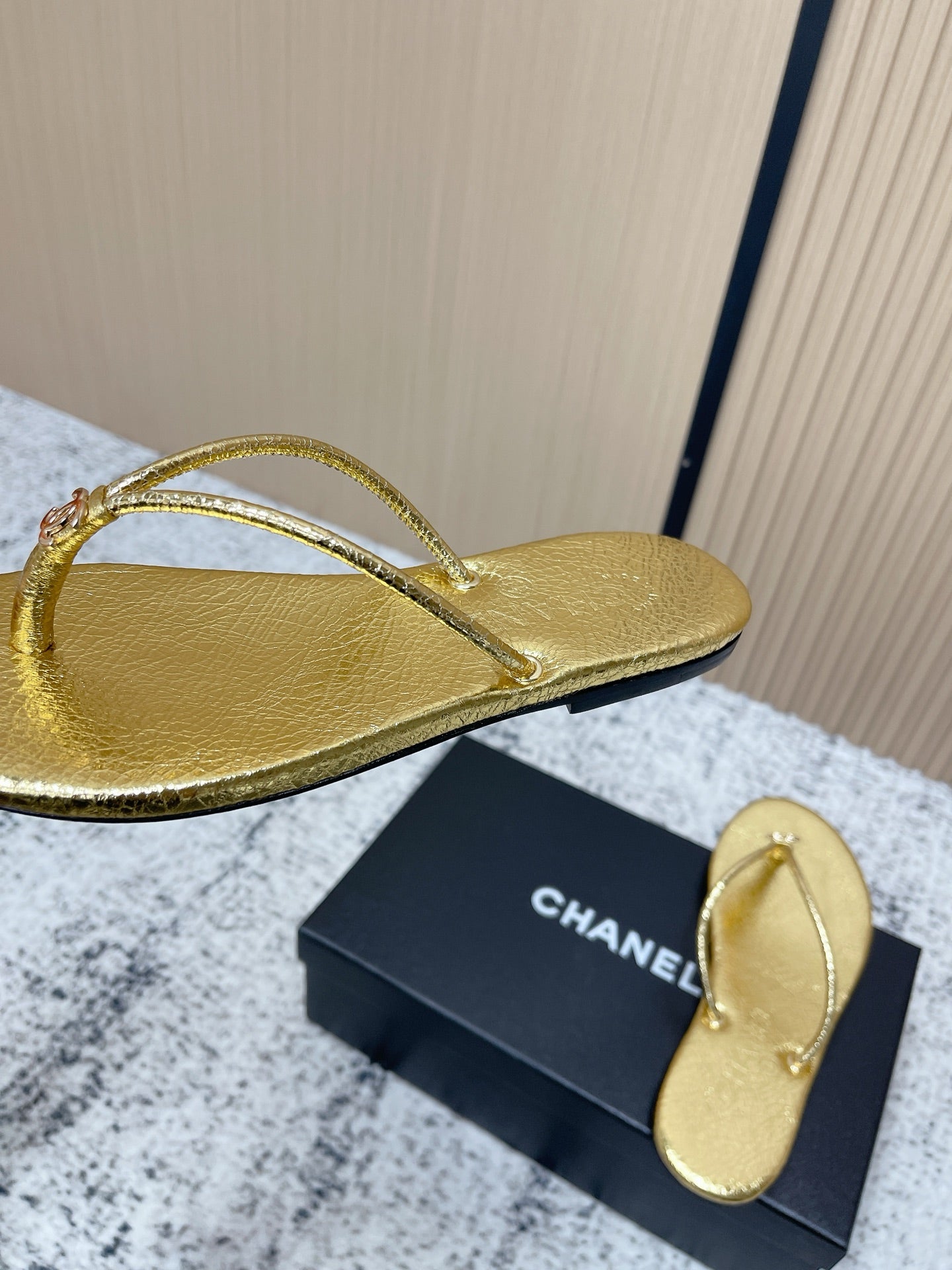 Slippers