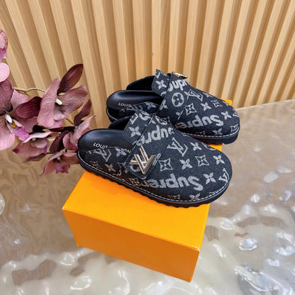 Slippers