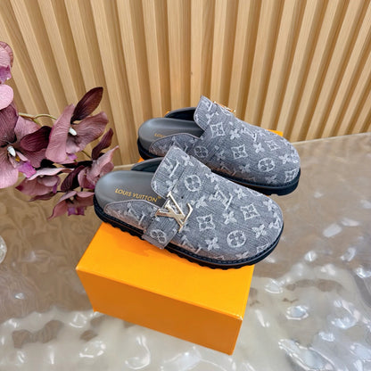 Slippers