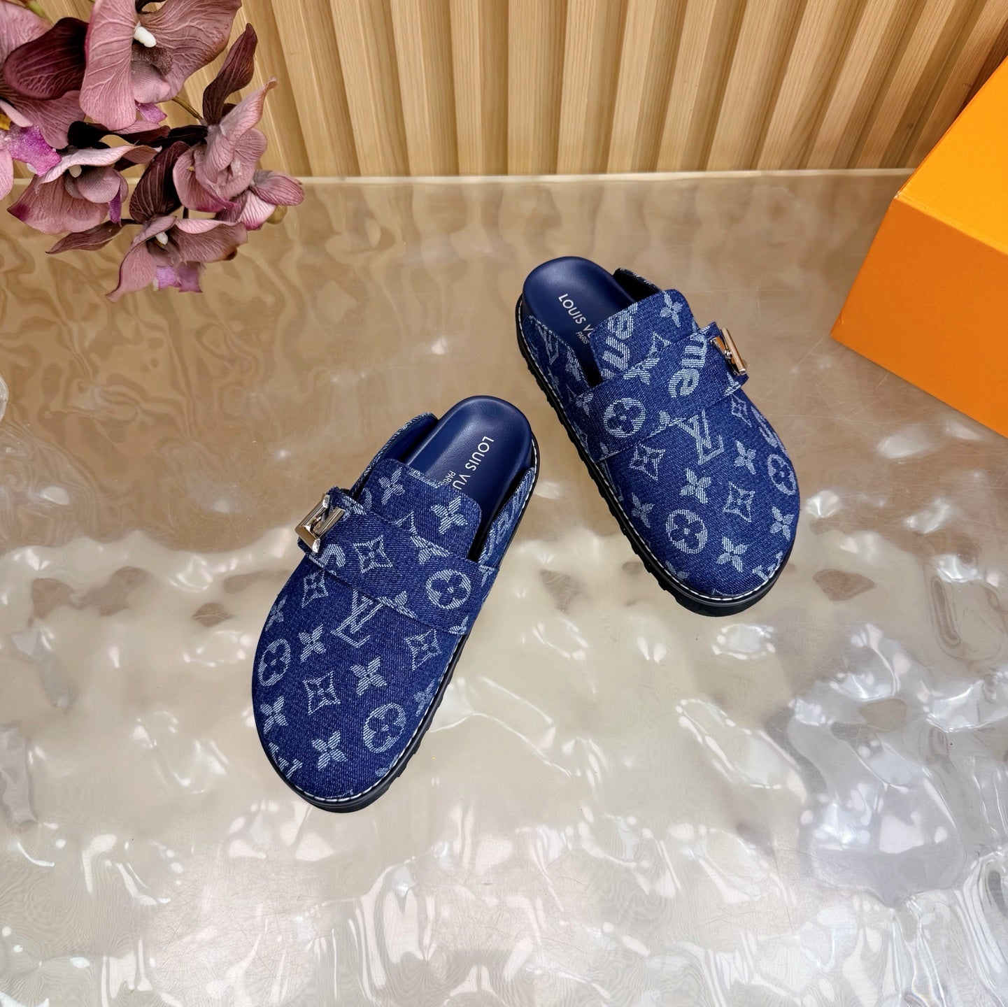 Slippers