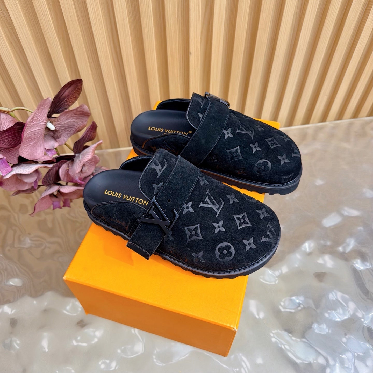 Slippers