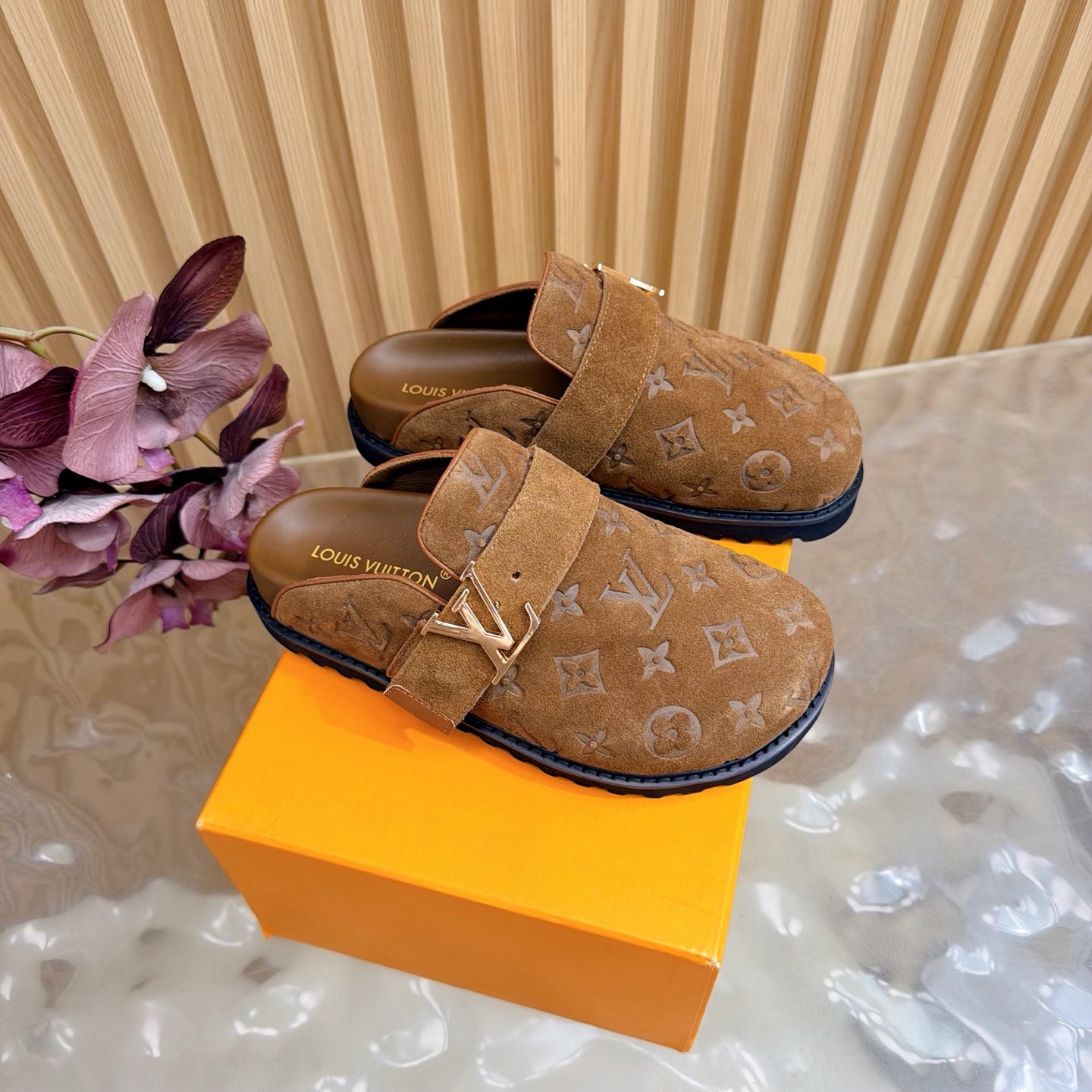 Slippers