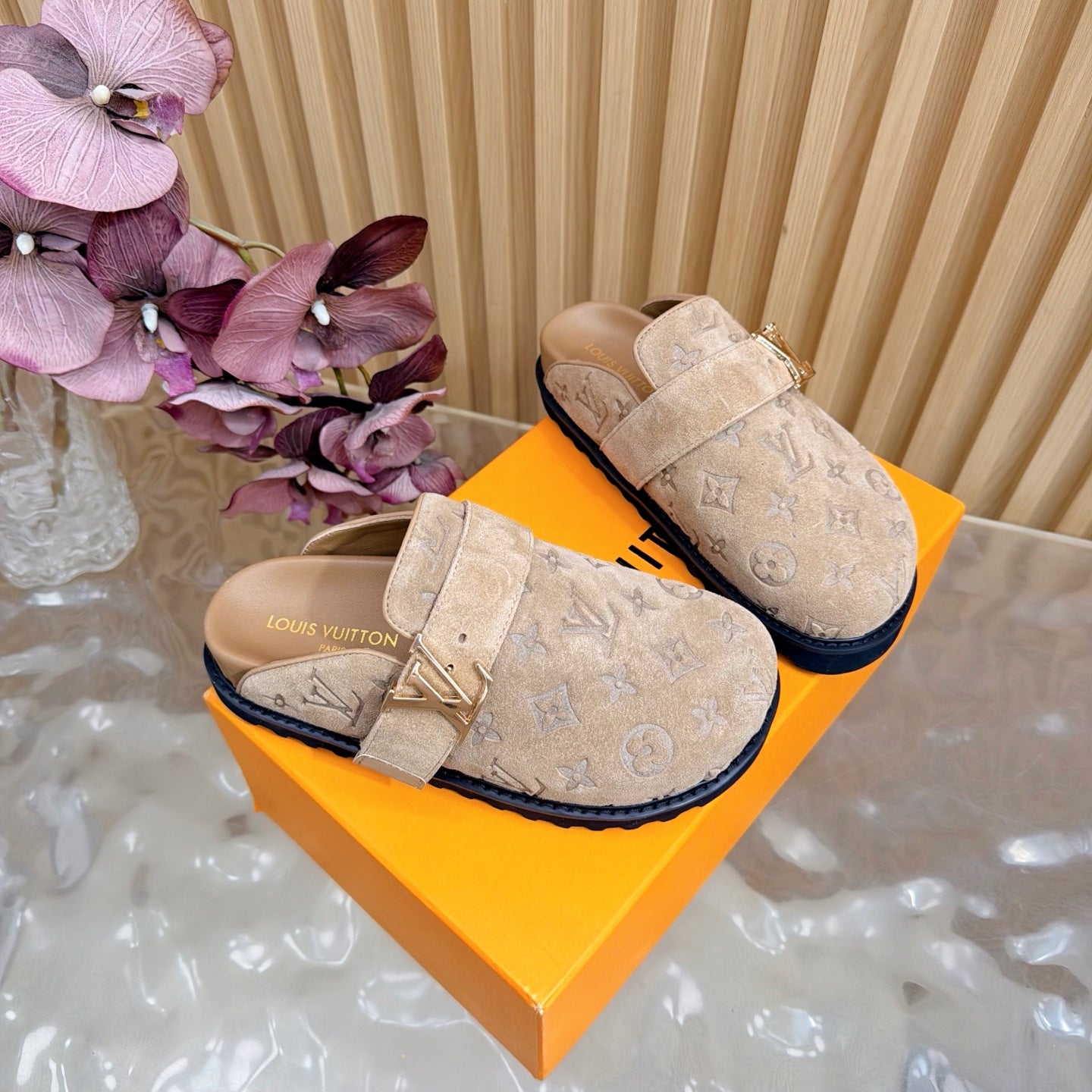Slippers