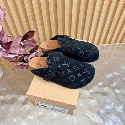 Slippers