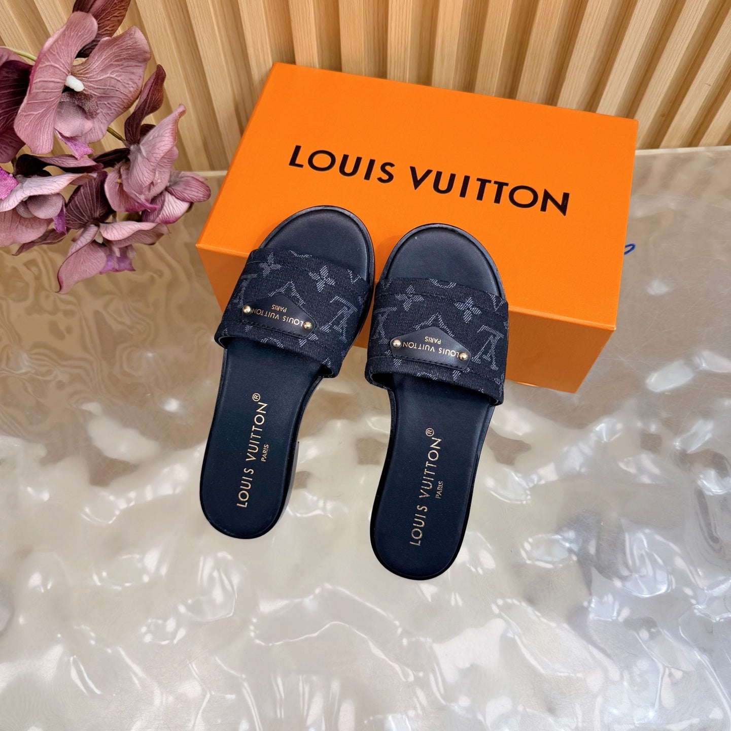 Slippers