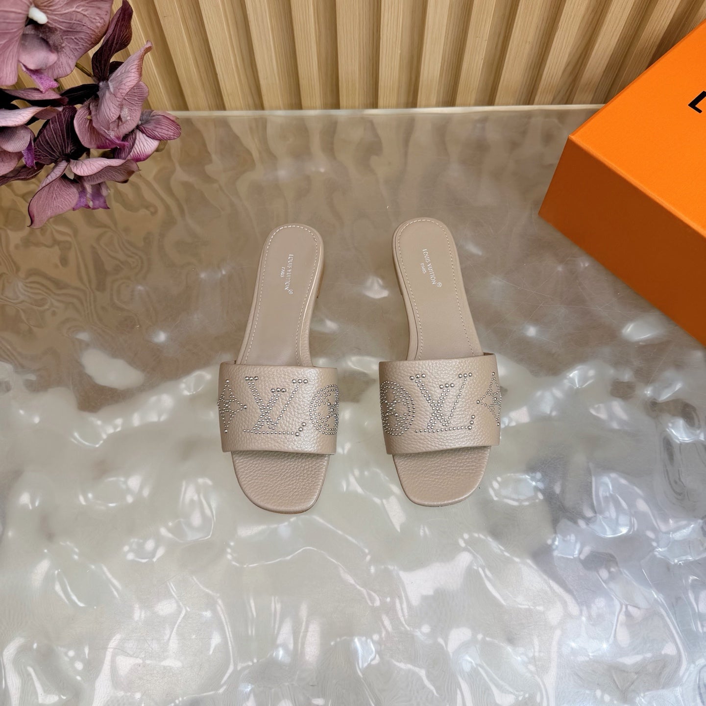 Slippers