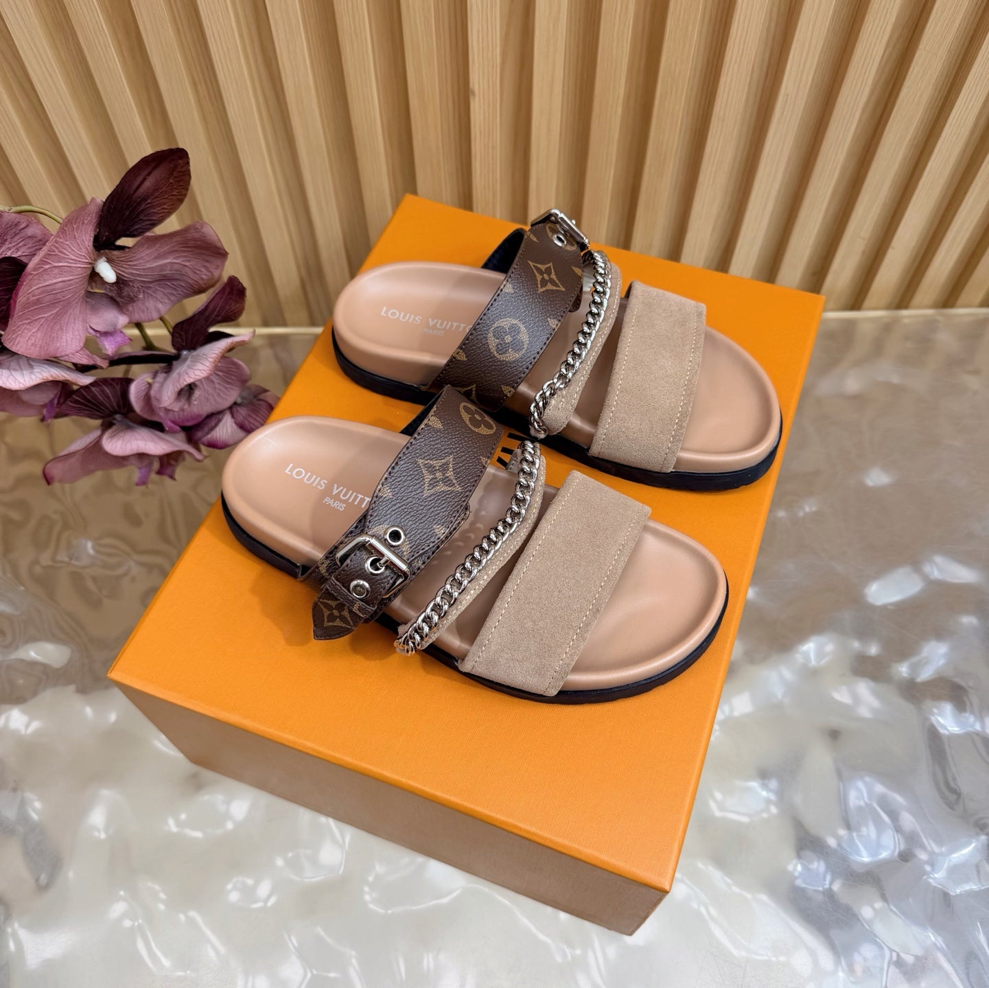 Slippers