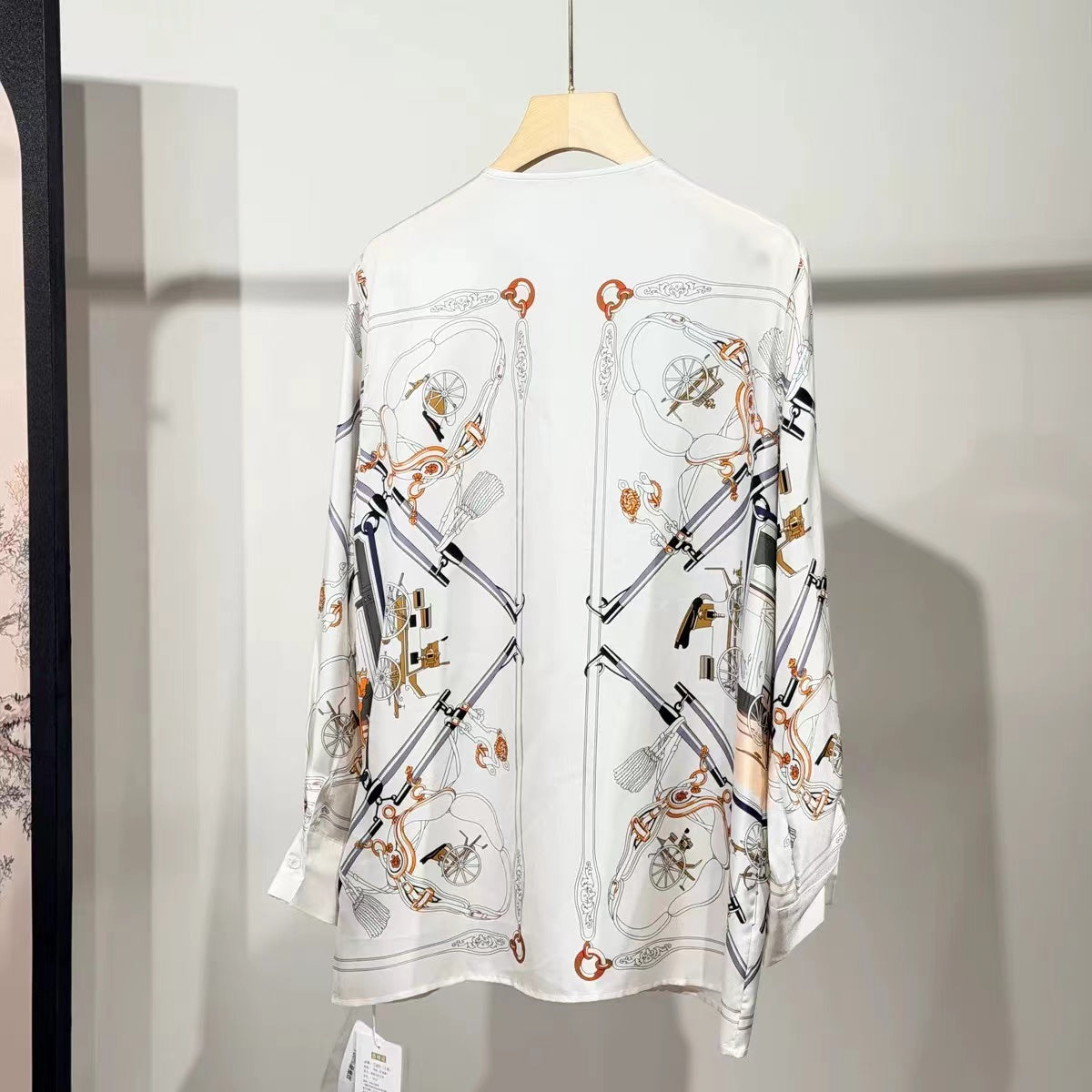 Long sleeve shirt