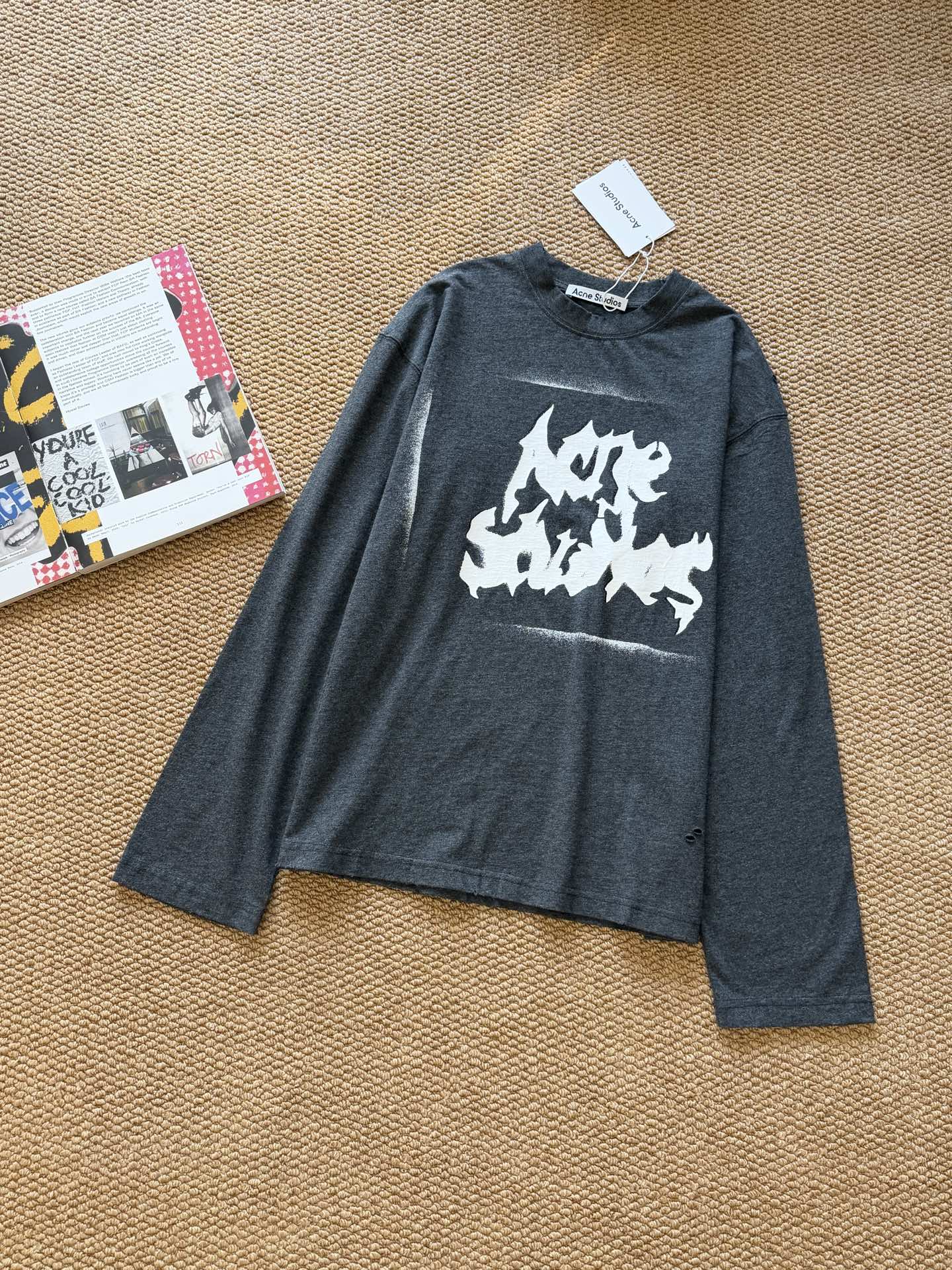 Long sleeve shirt