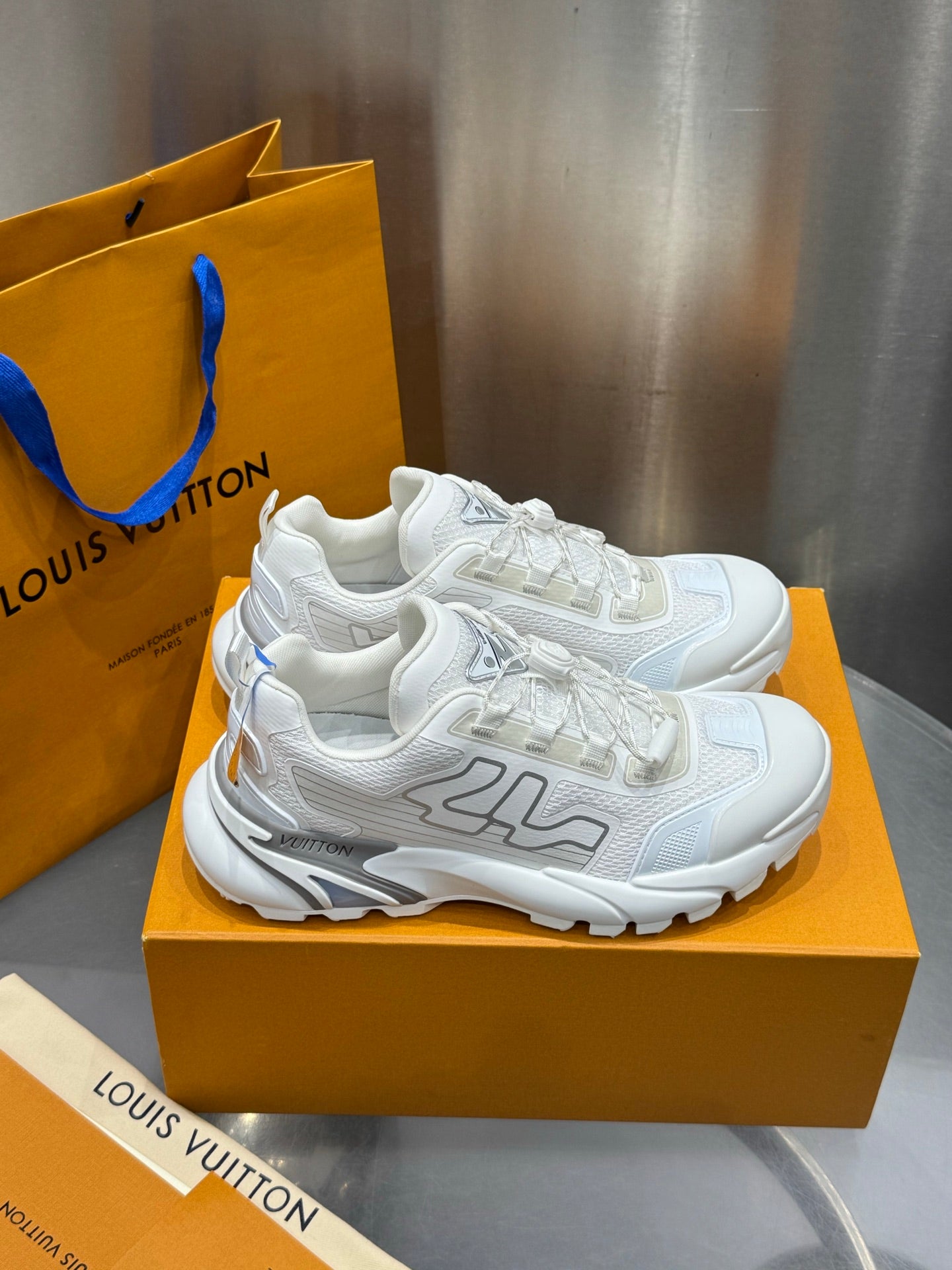 Sneakers
