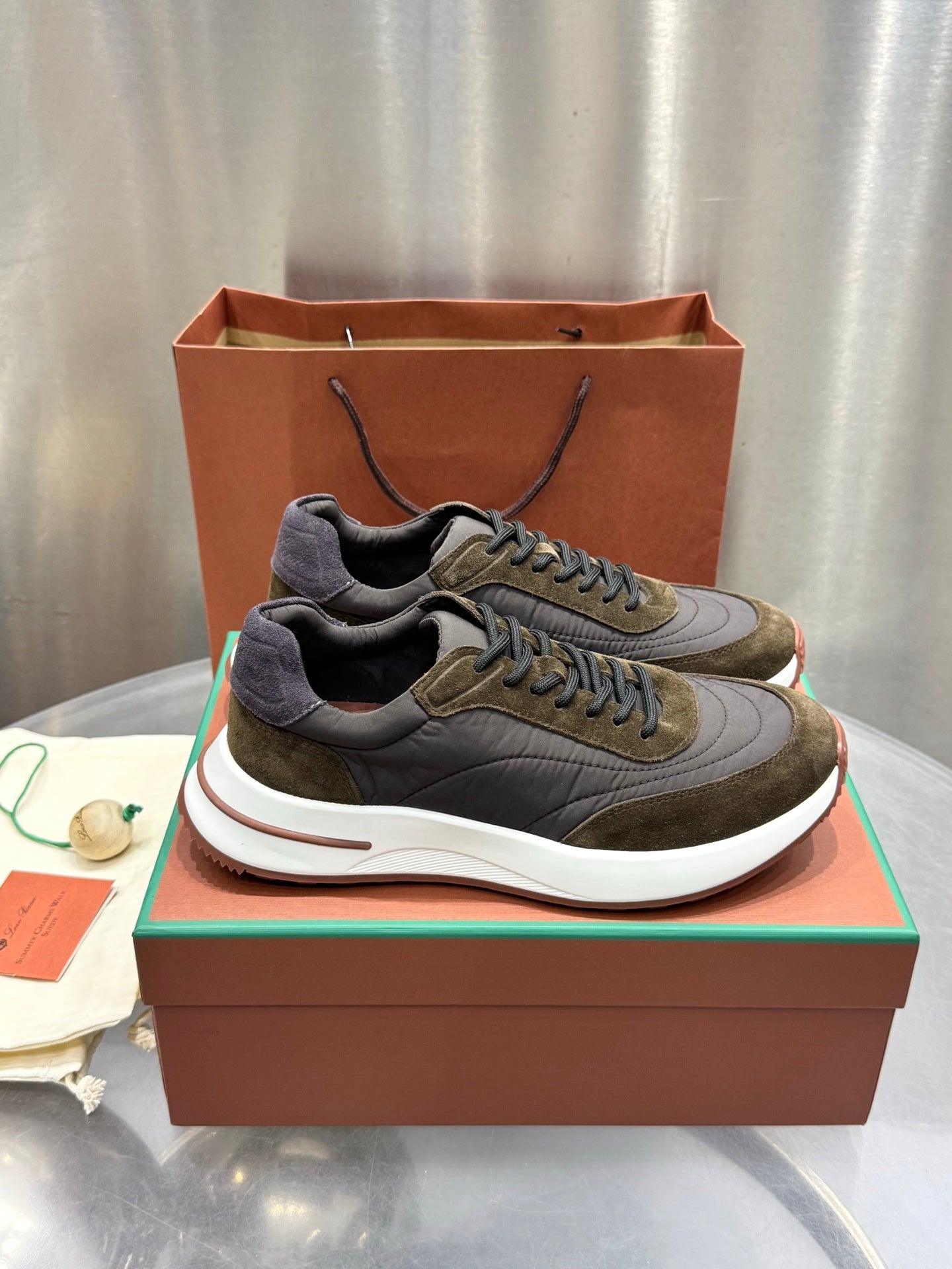 Sneakers