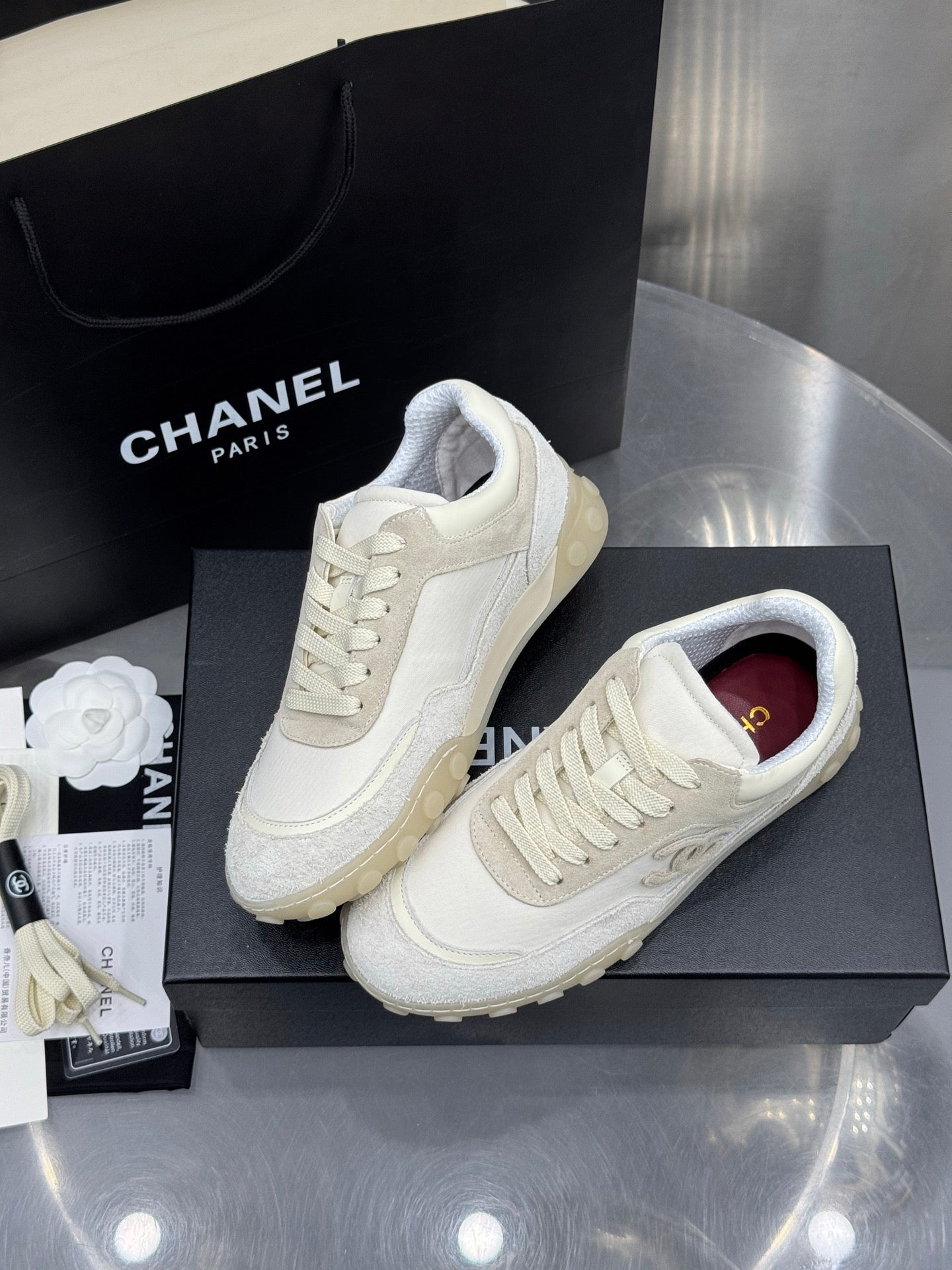 Sneakers