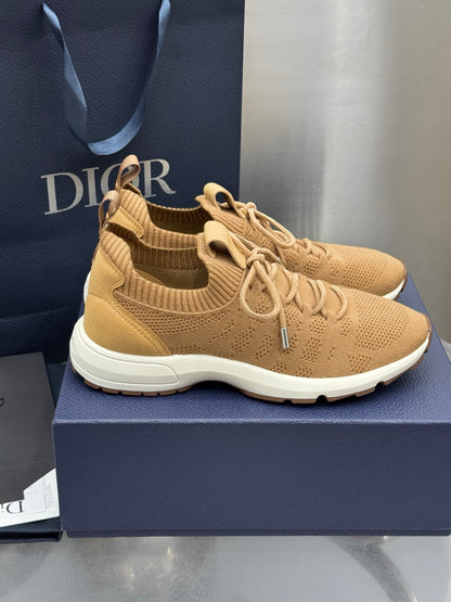 B80 Sneakers