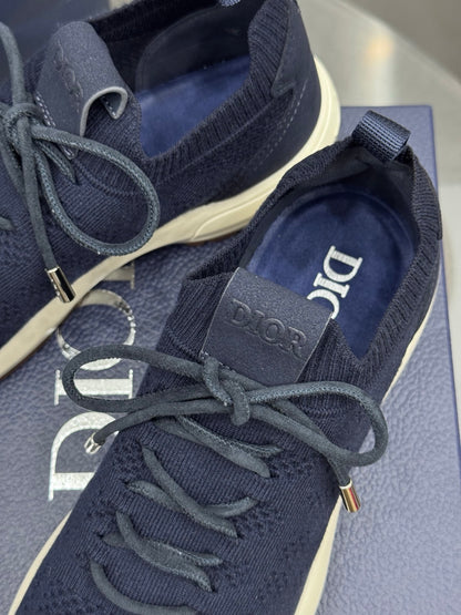 B80 Sneakers