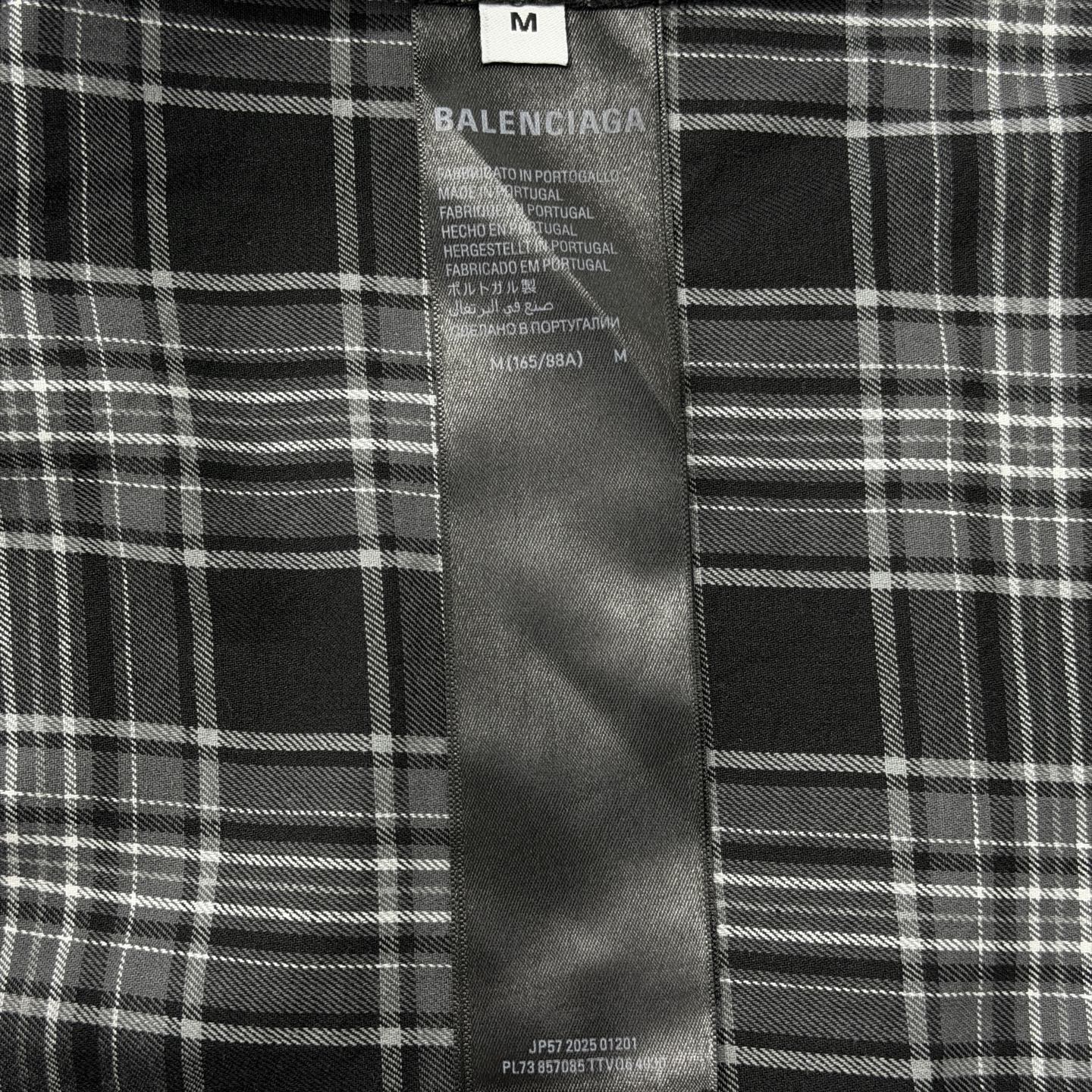 Long sleeve shirt
