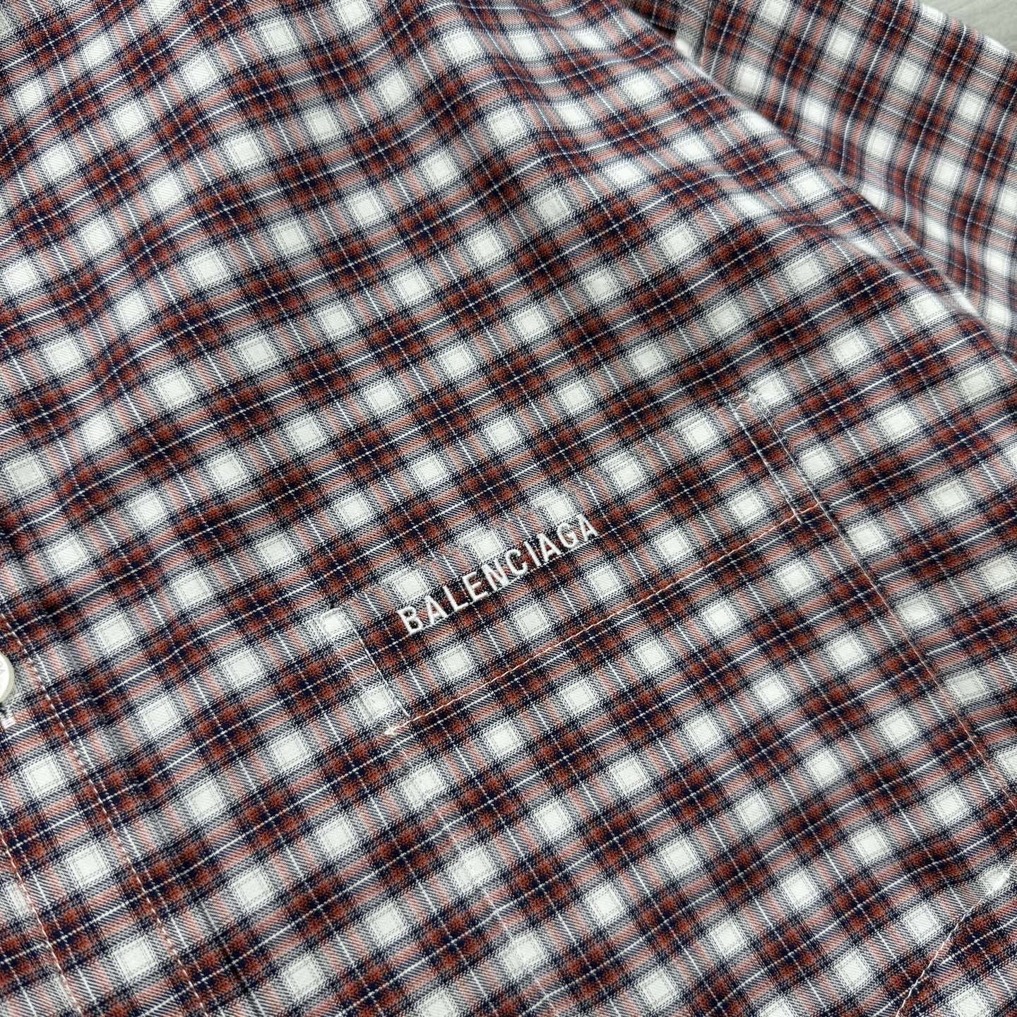Long sleeve shirt