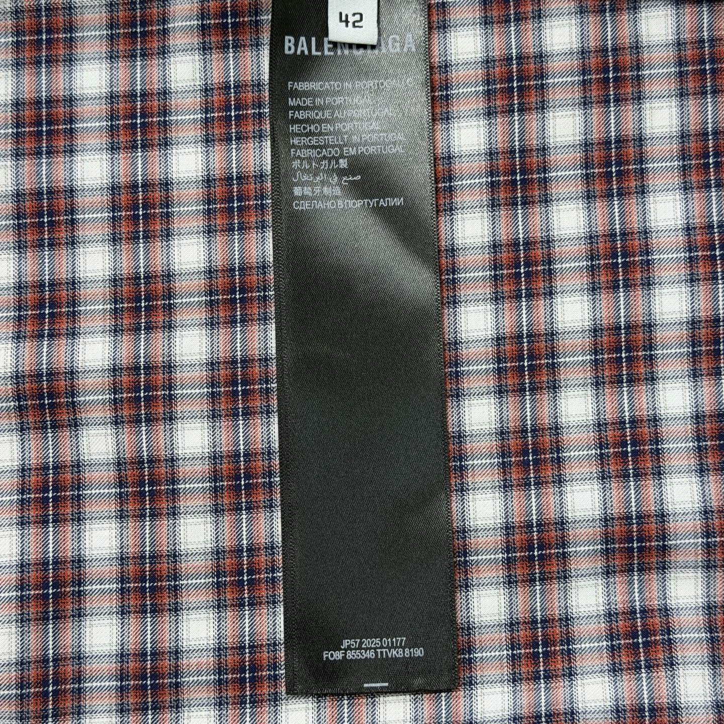 Long sleeve shirt