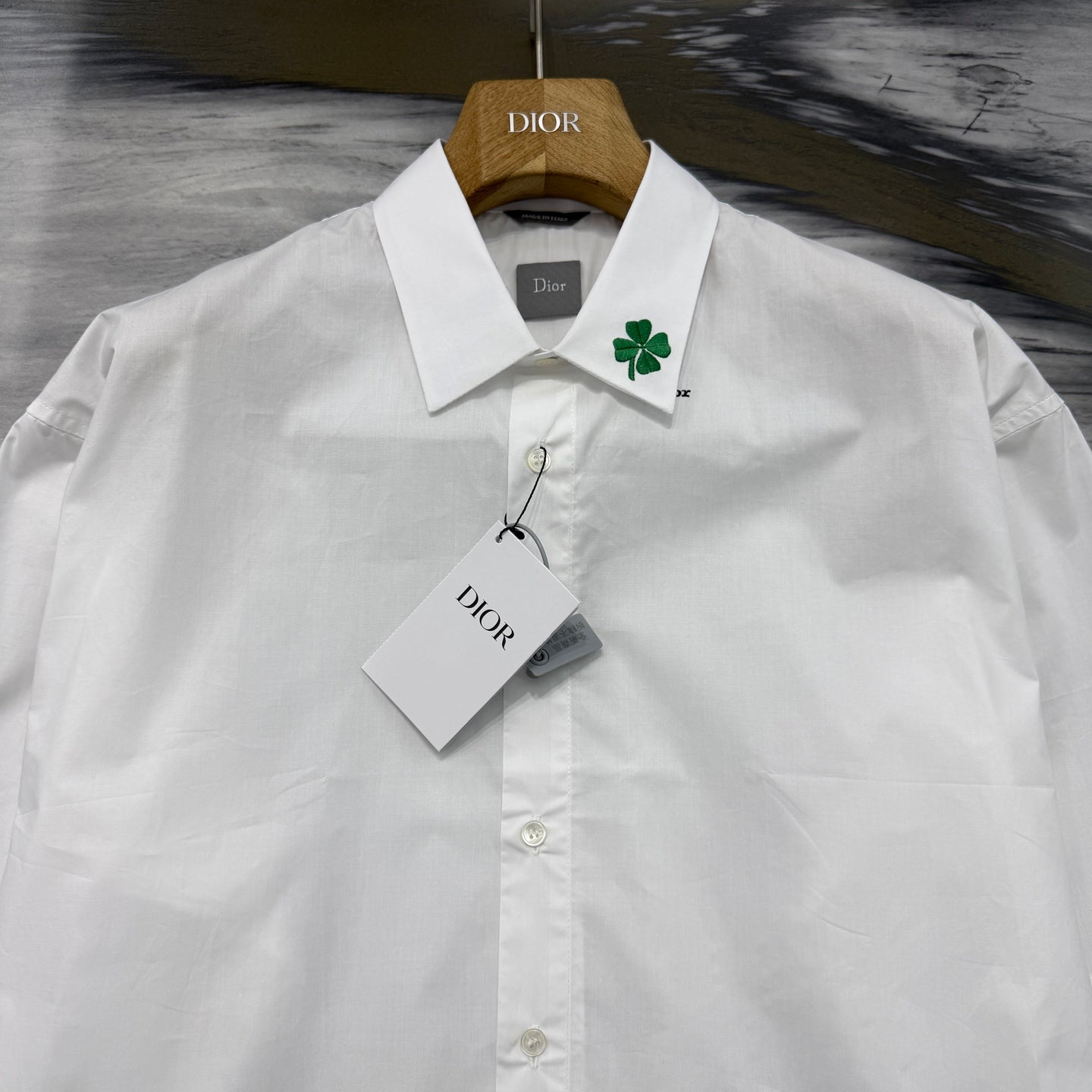 Short sleeve shirt