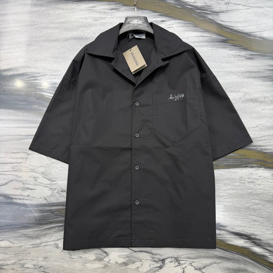 Short sleeve shirt