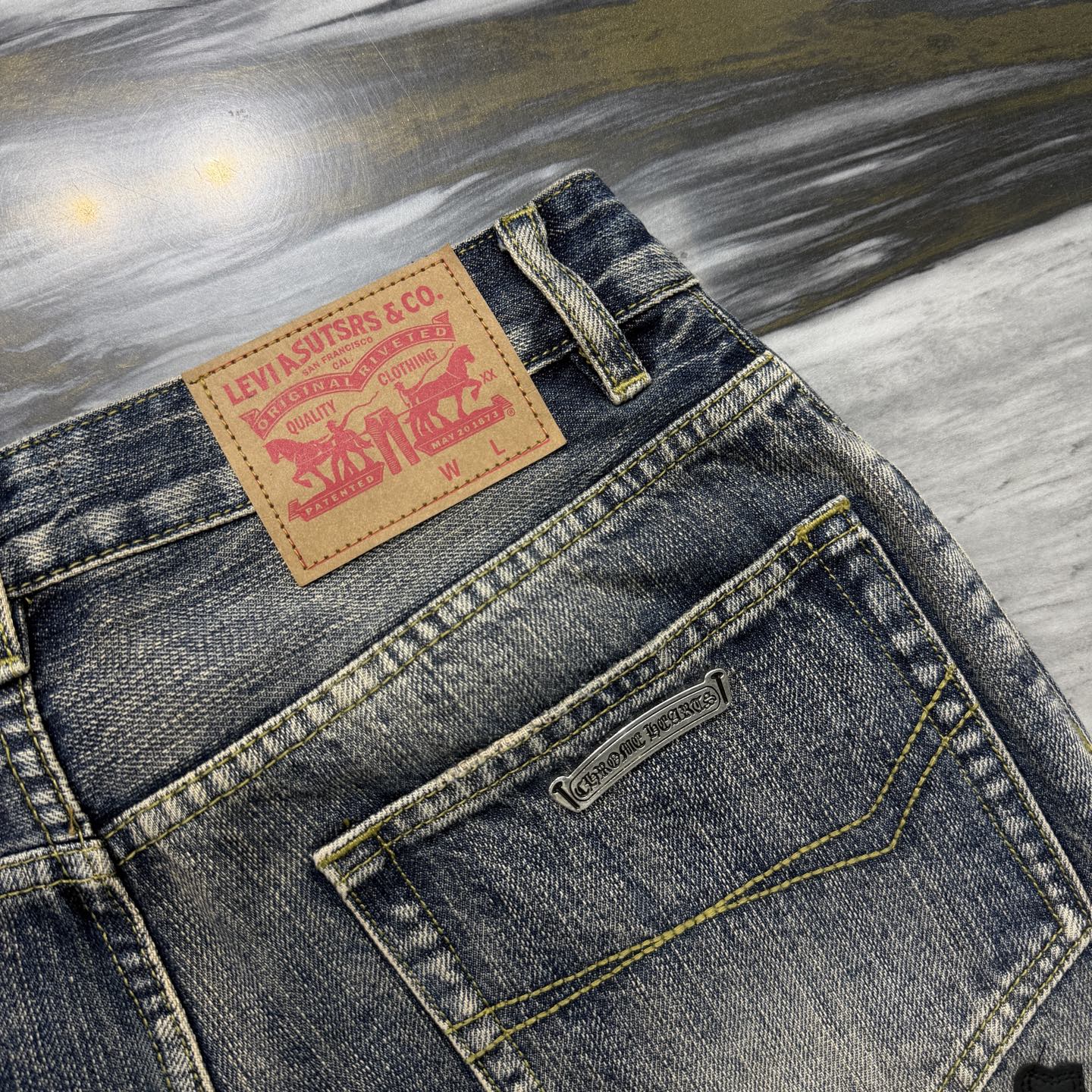 Jeans
