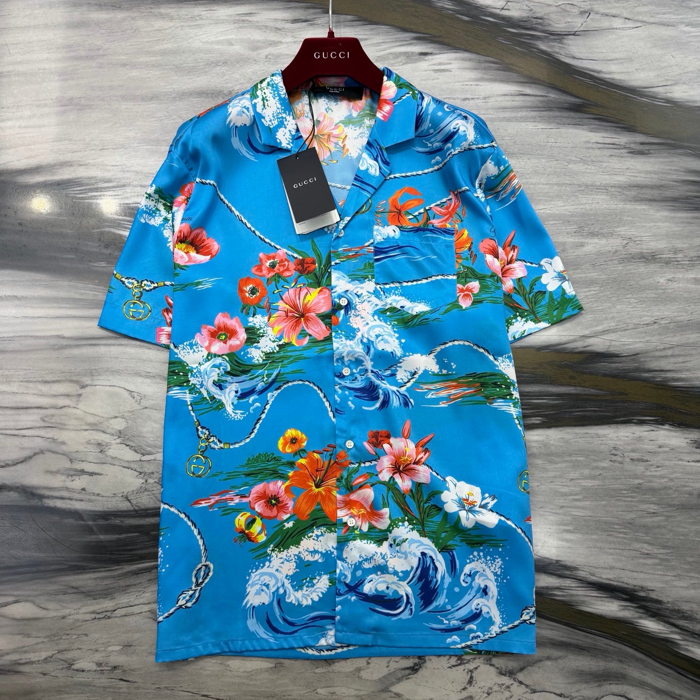 Short sleeve shirt