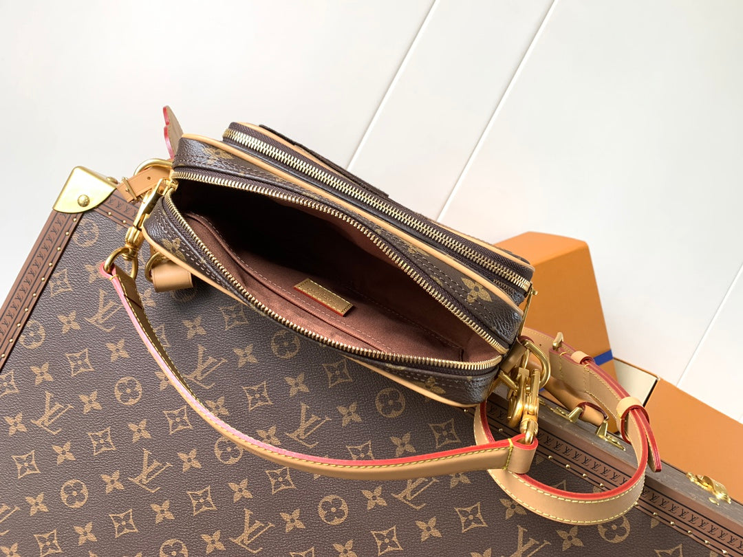 Shoulder Bag
