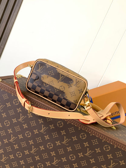 Shoulder Bag