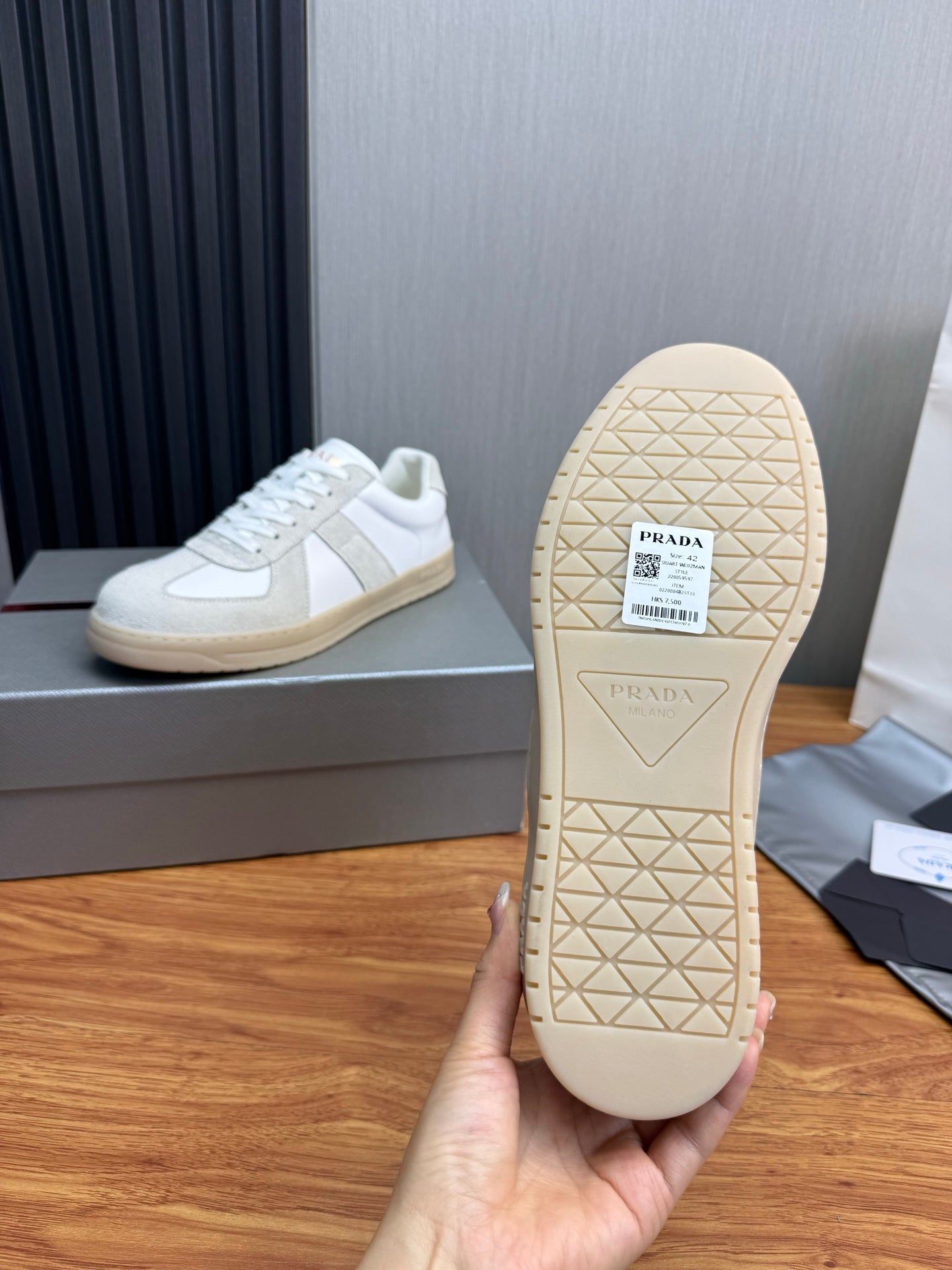 Sneakers