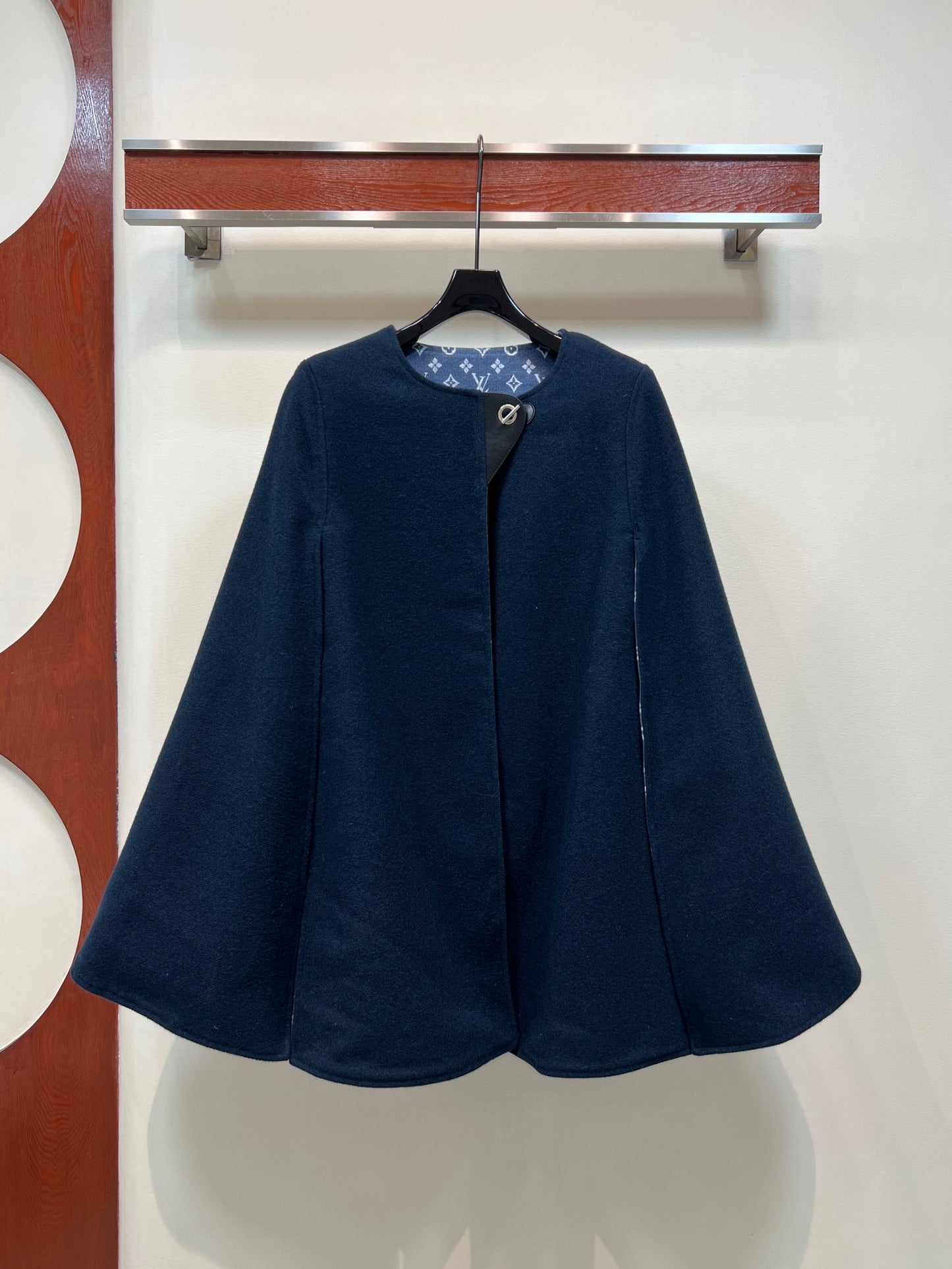 Cape-Style Shawl