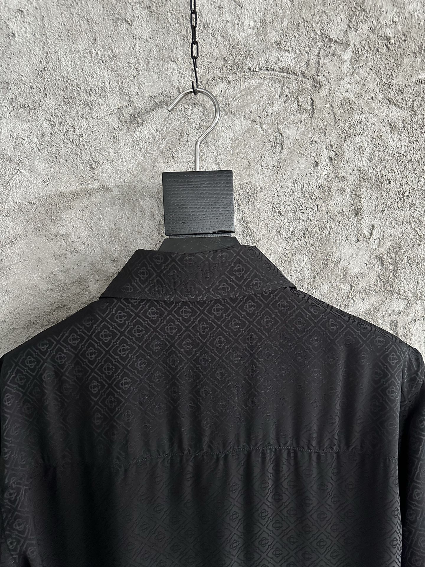 Short sleeve shirt