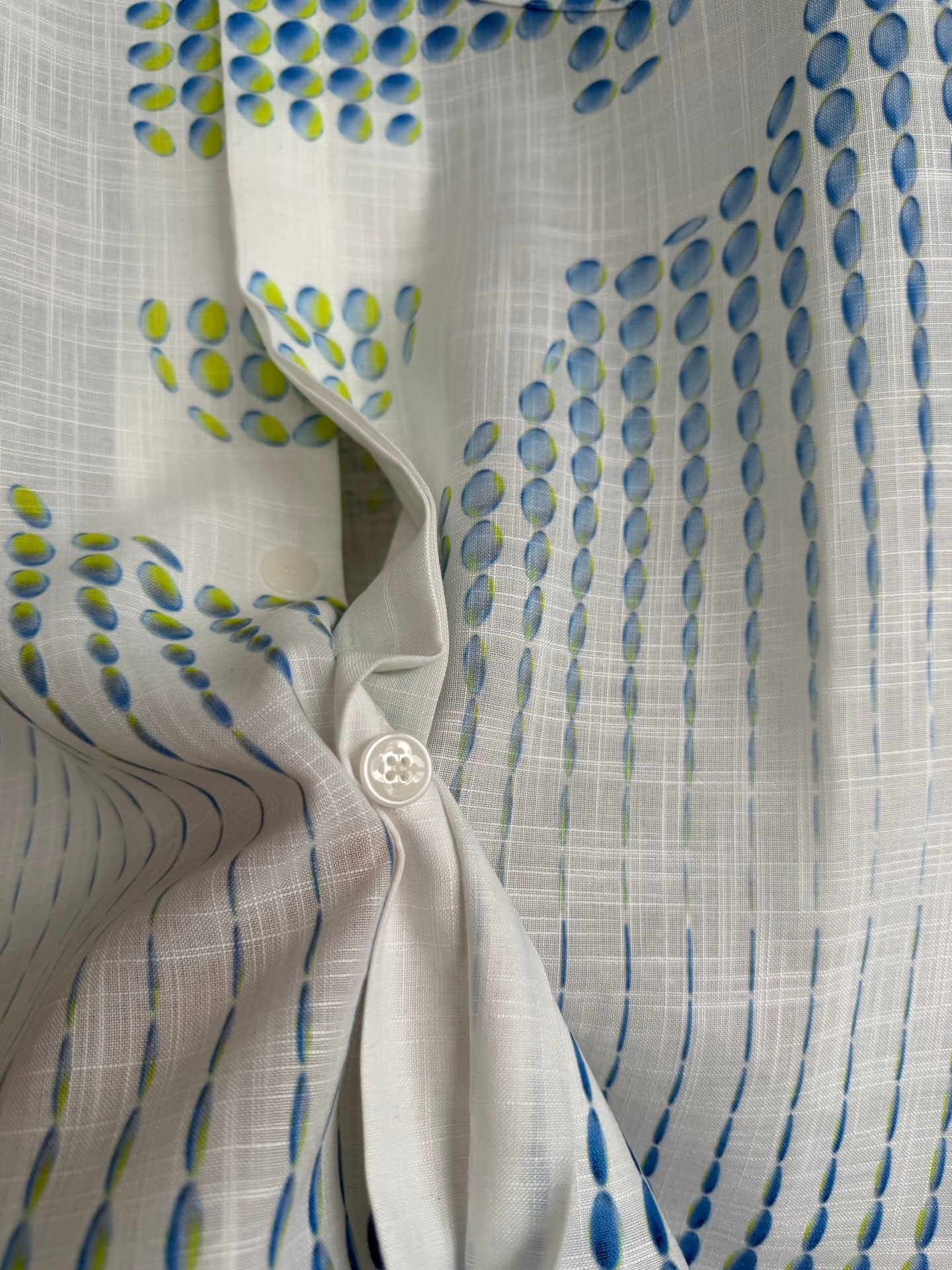 Short sleeve shirt