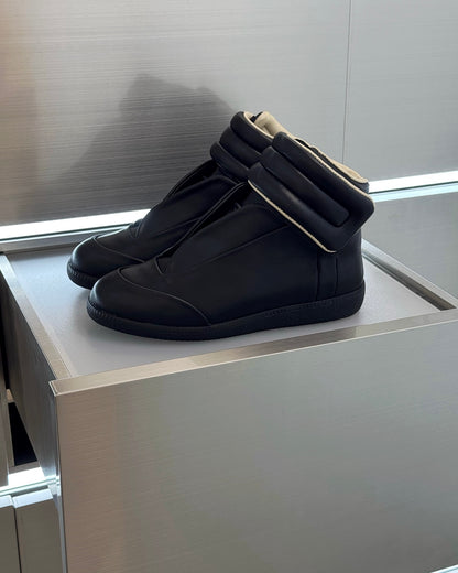 High-top Sneakers