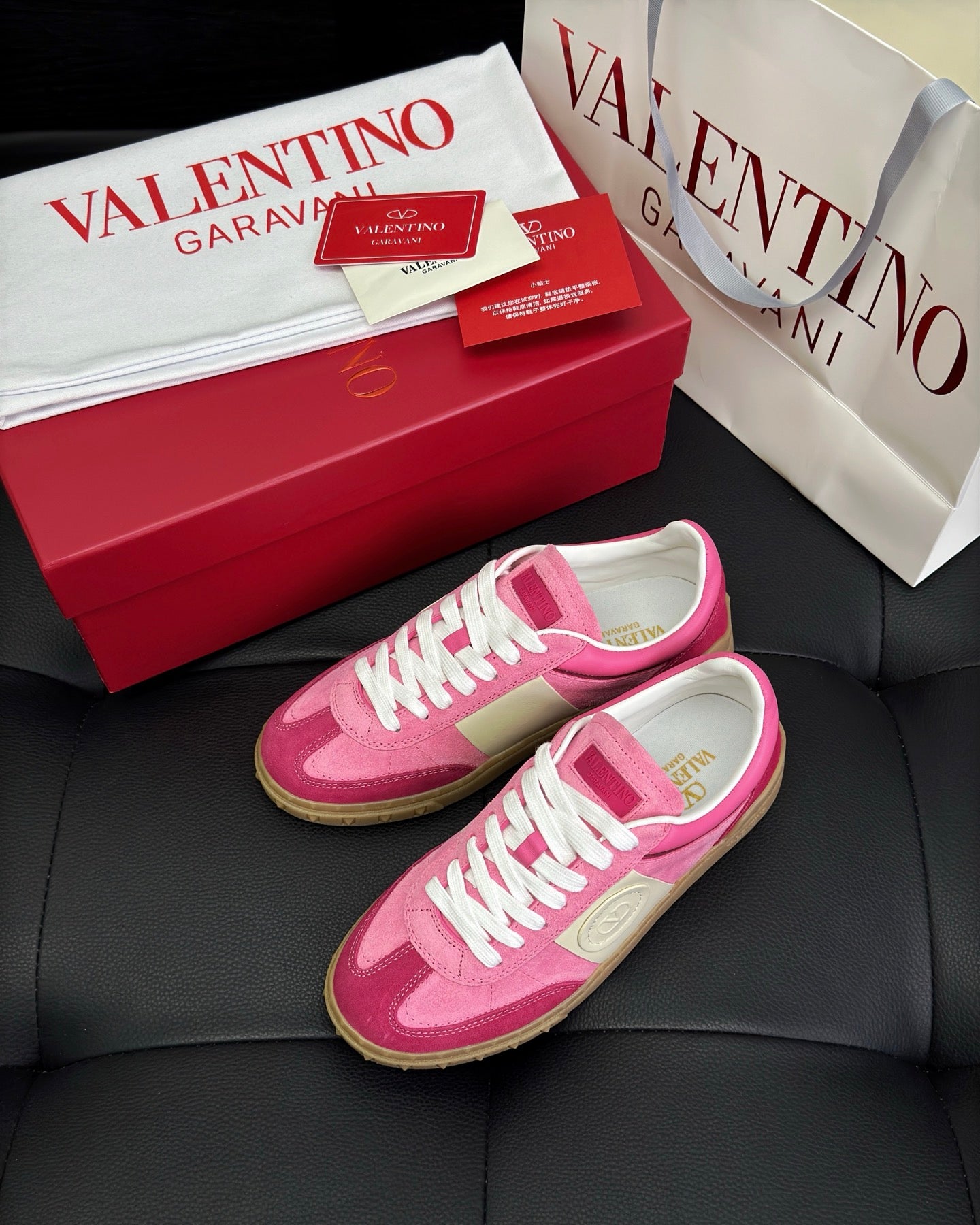 Sneakers