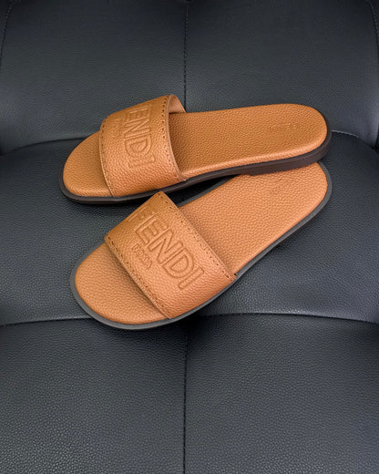 Slipper