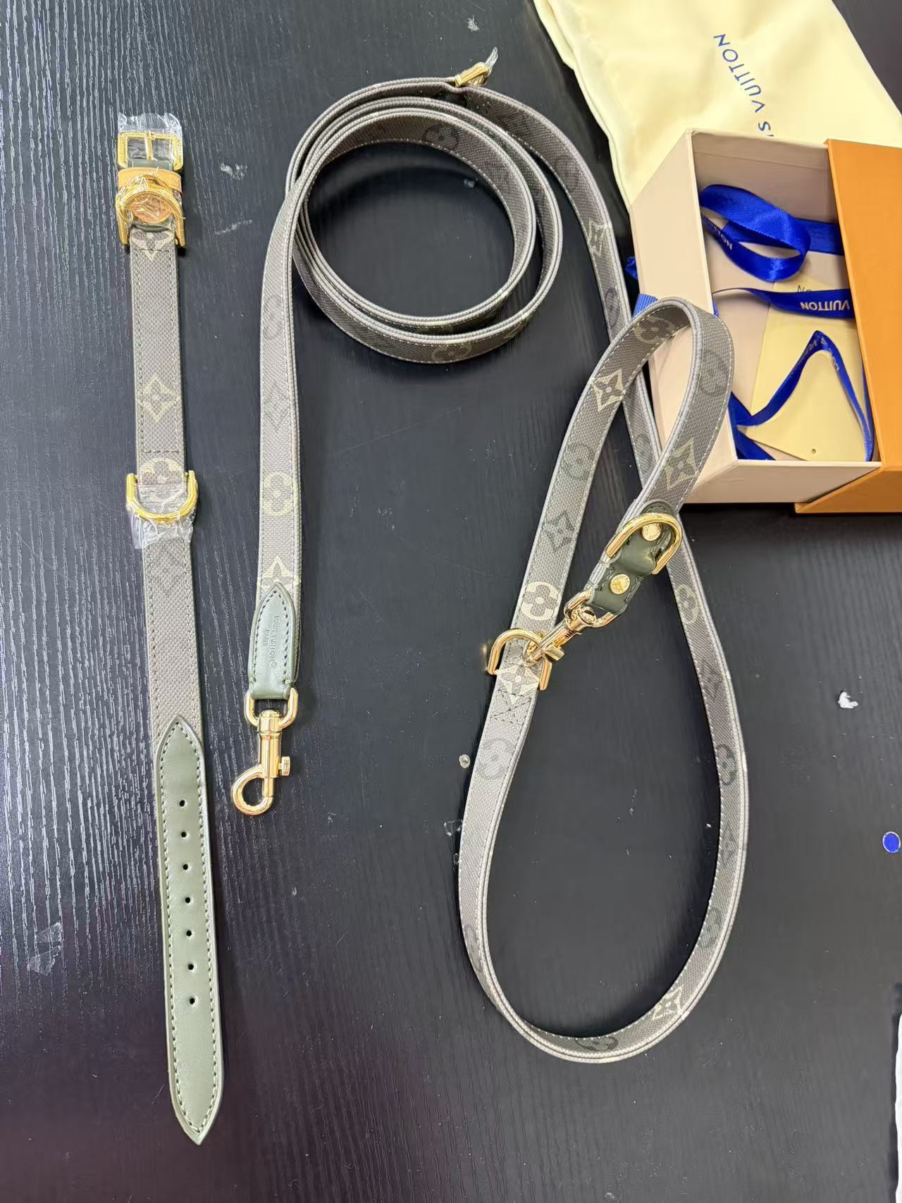 Dog Collar and Leash Set