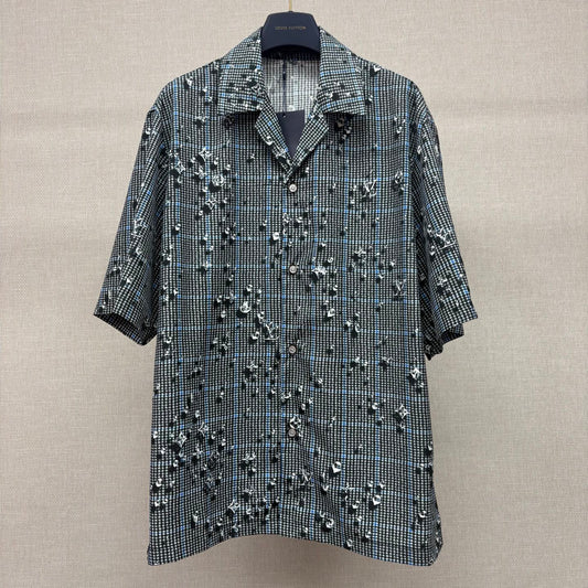 Short sleeve shirt