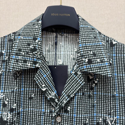 Short sleeve shirt