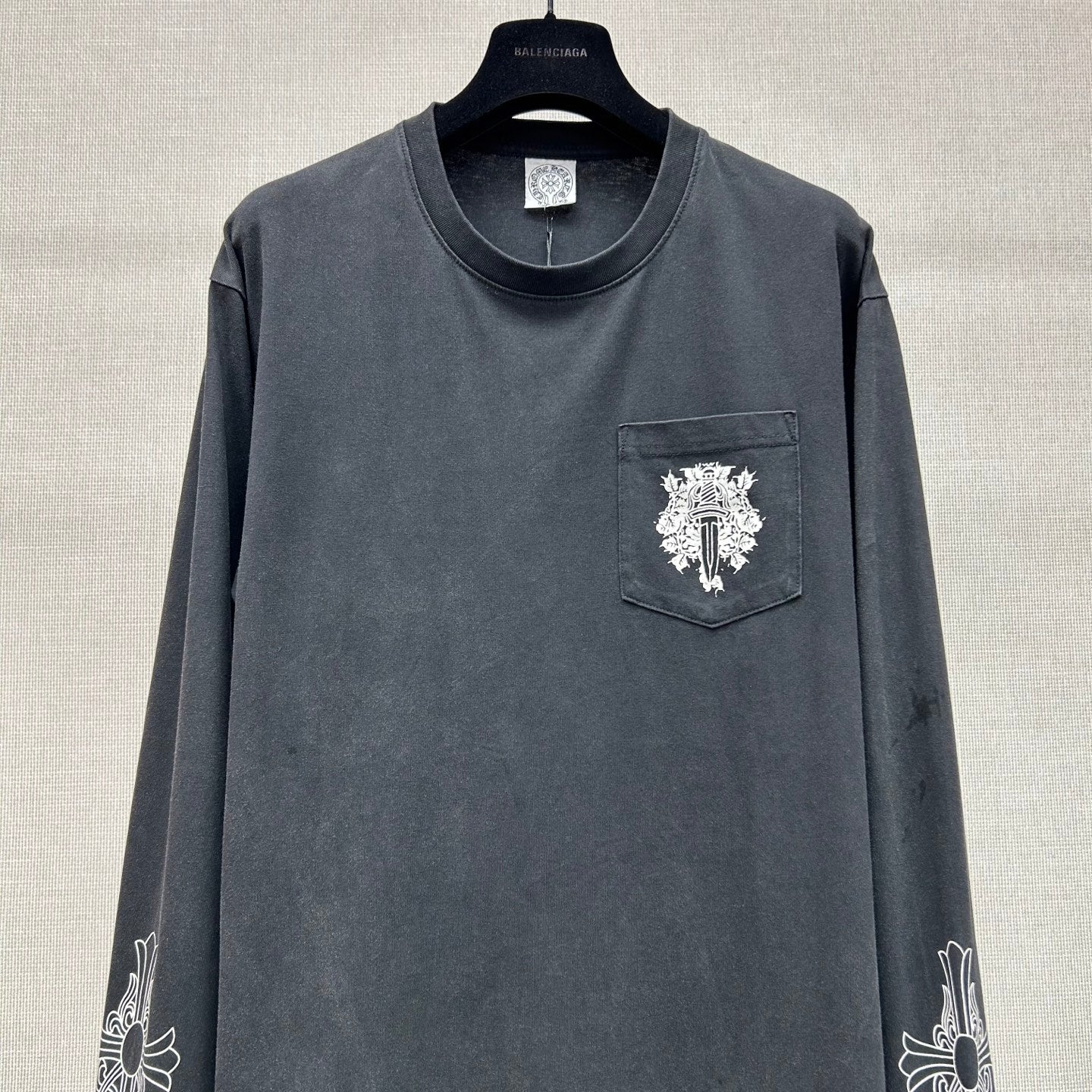 Long sleeve shirt