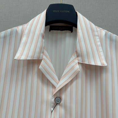 Short sleeve shirt