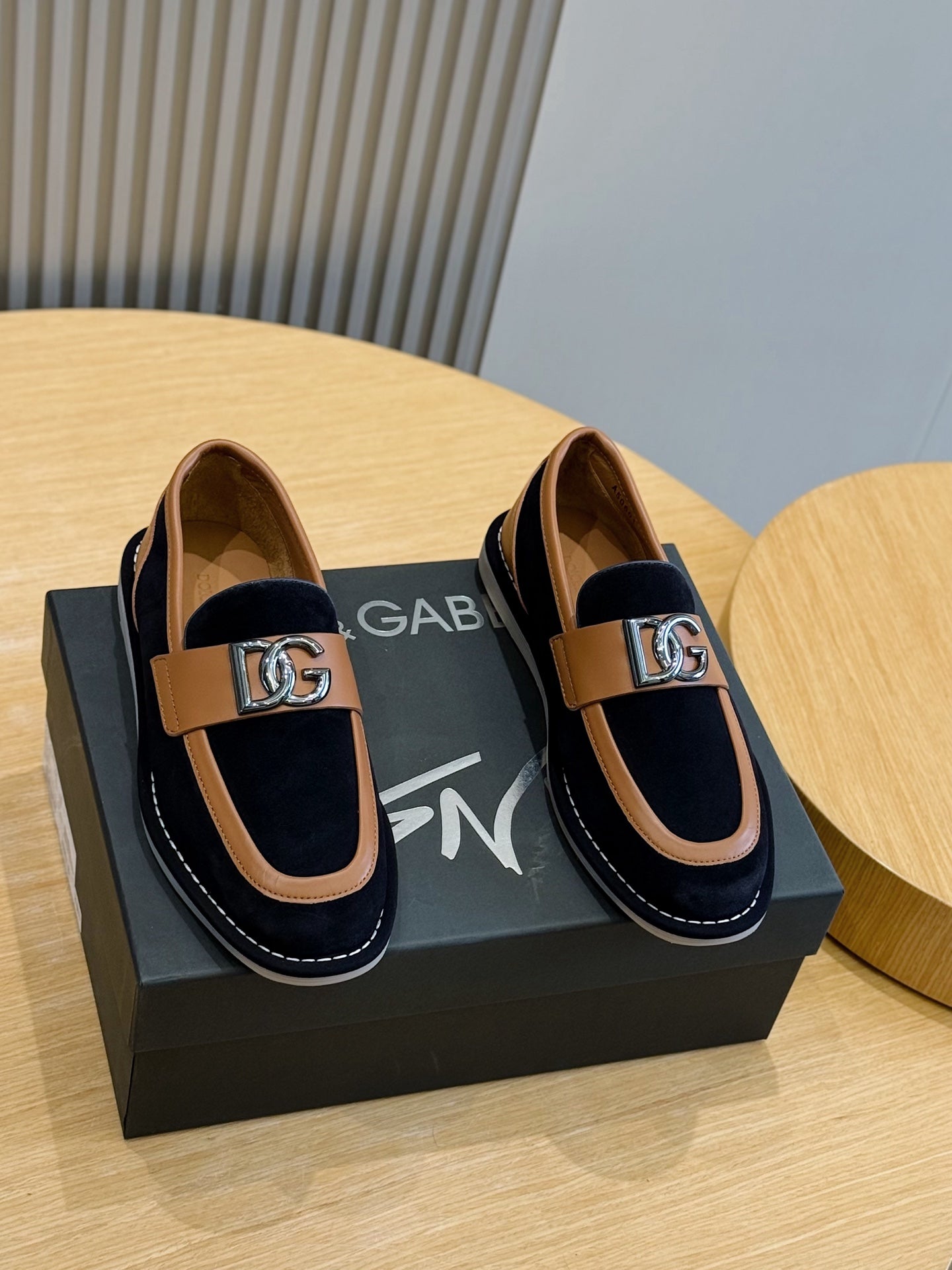 Casual Shoes
