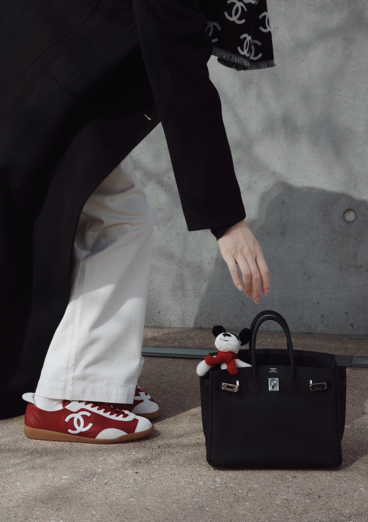 Sneakers