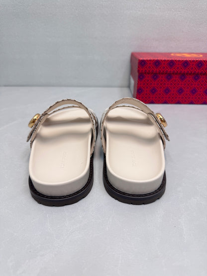 Slipper