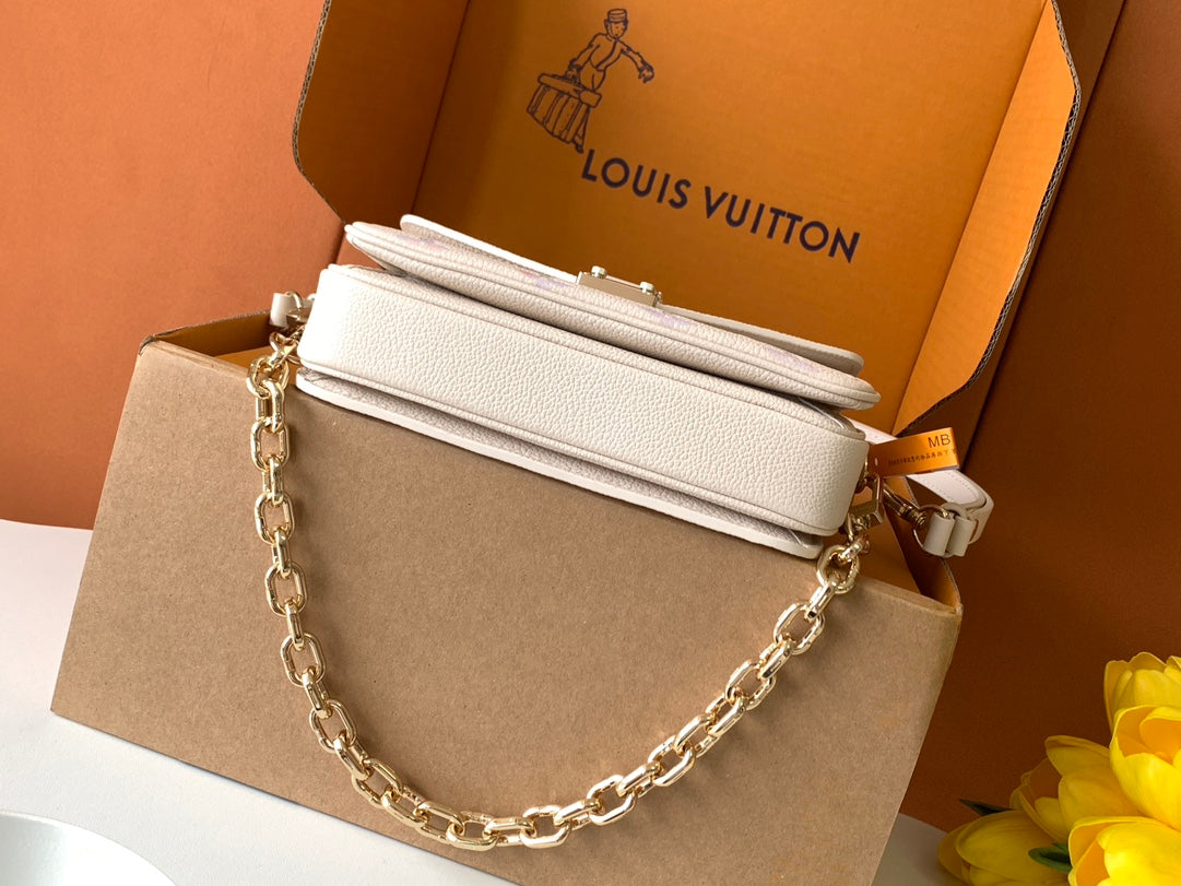 Shoulder Bag