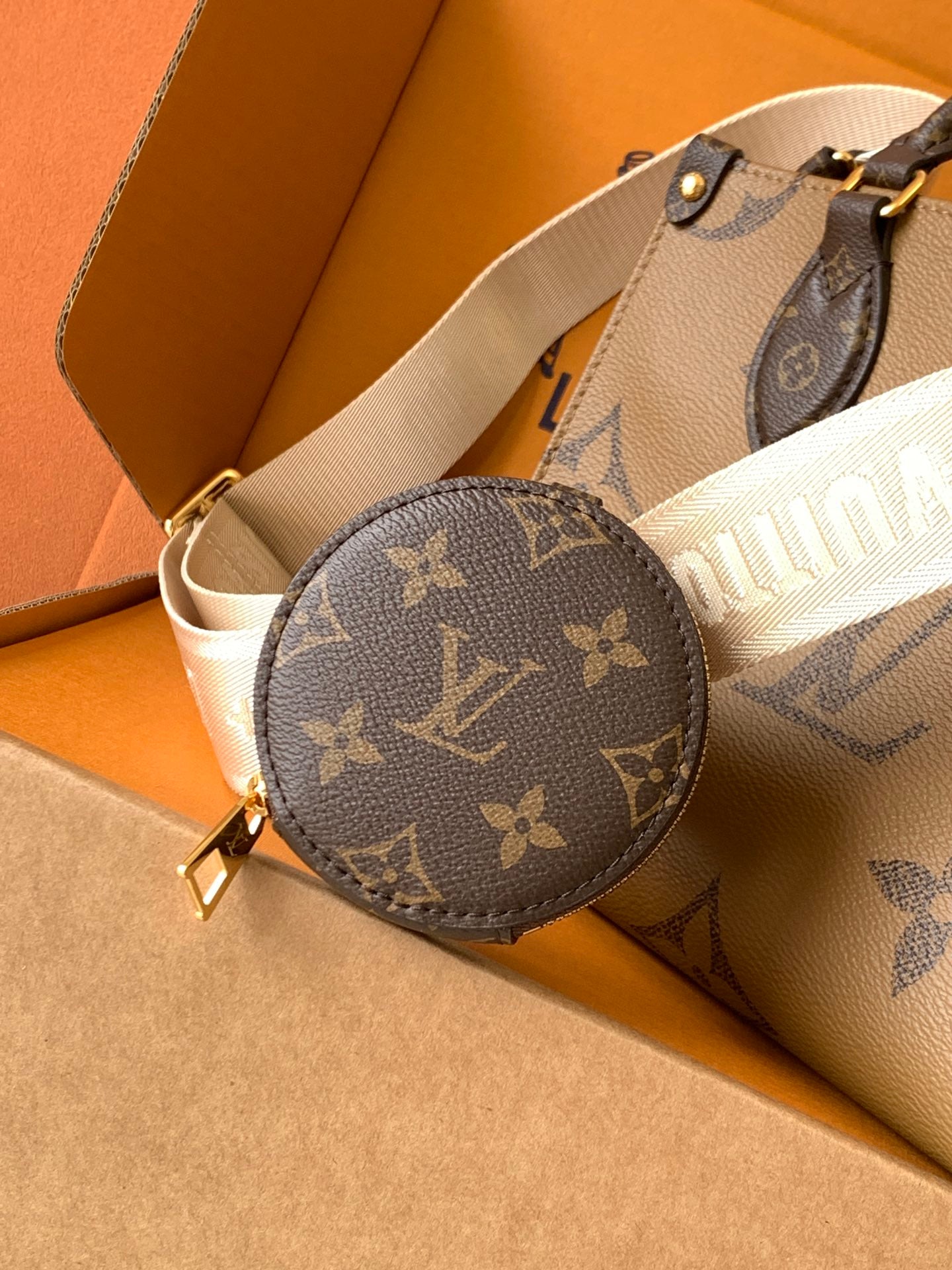 Shoulder Bag