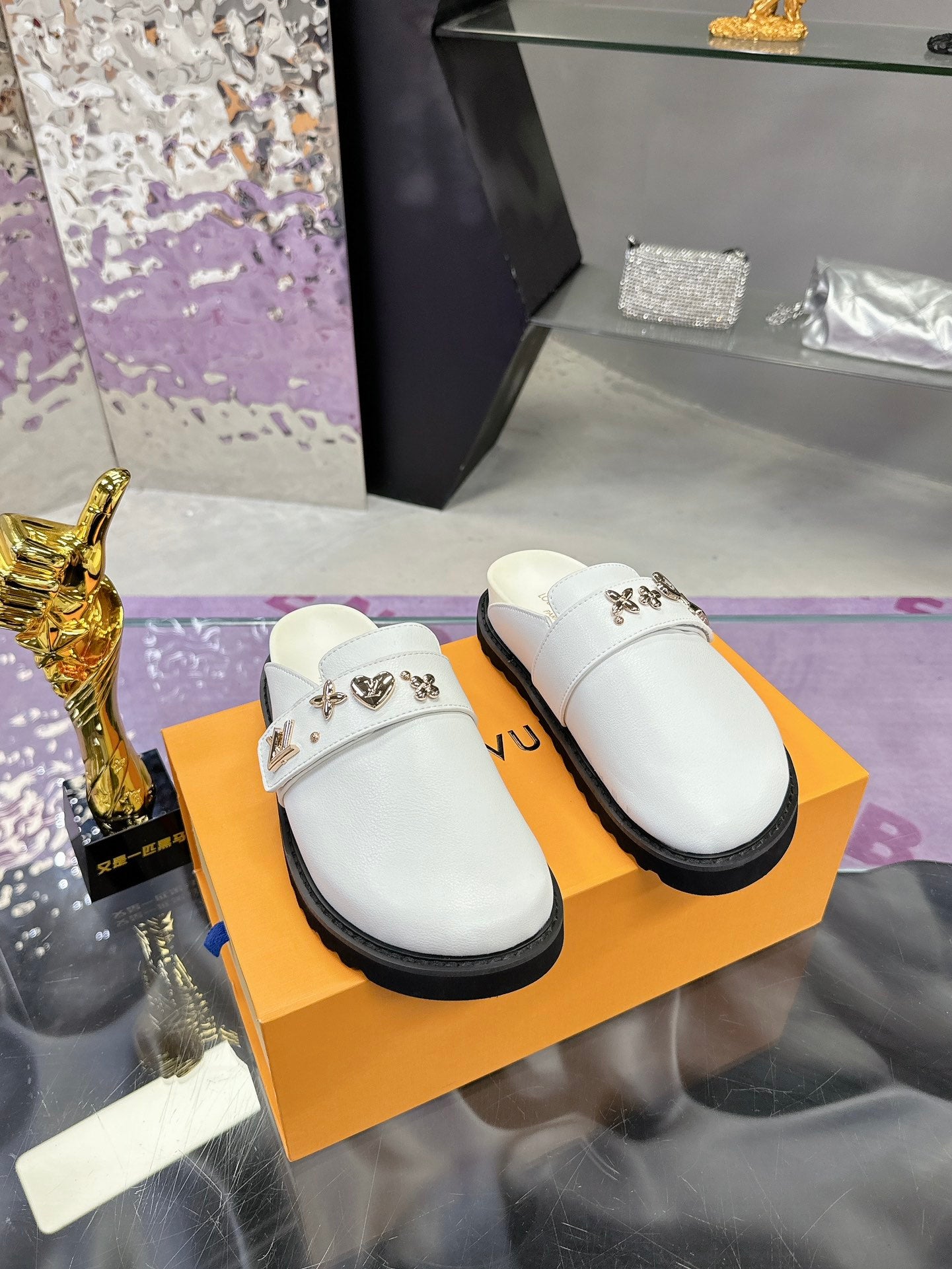 Slippers