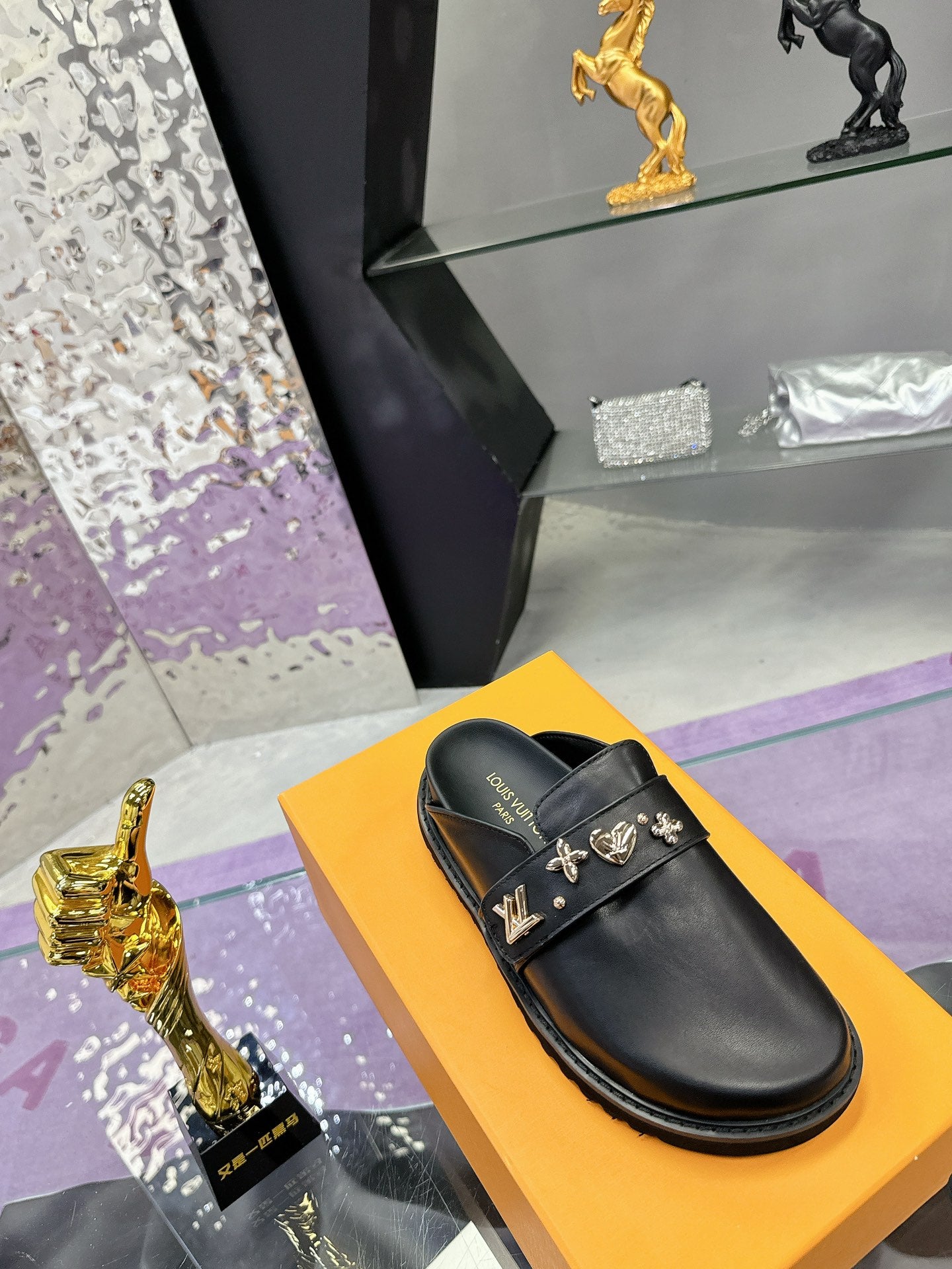Slippers