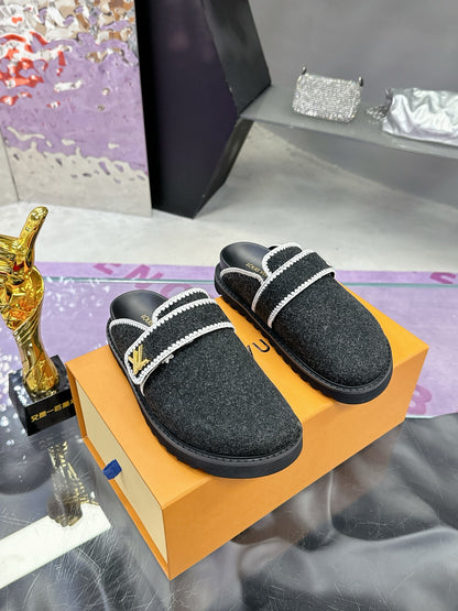 Slippers